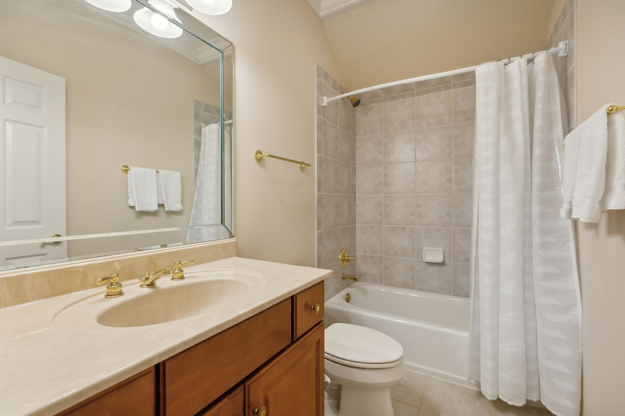 236 Gardenridge Dr