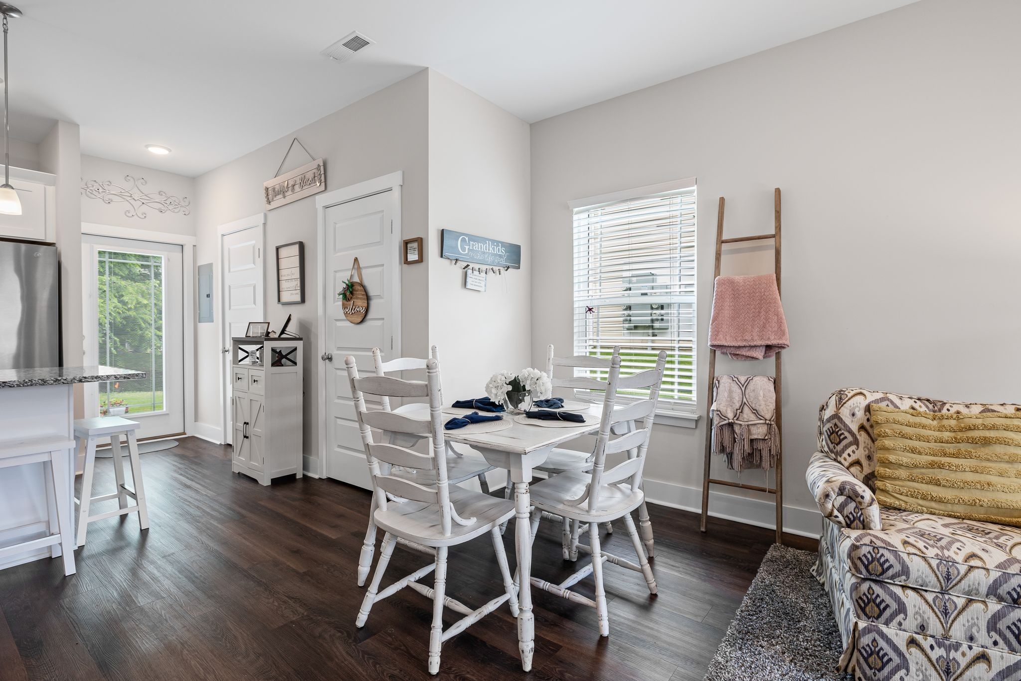 7038 Magnolia Crossings