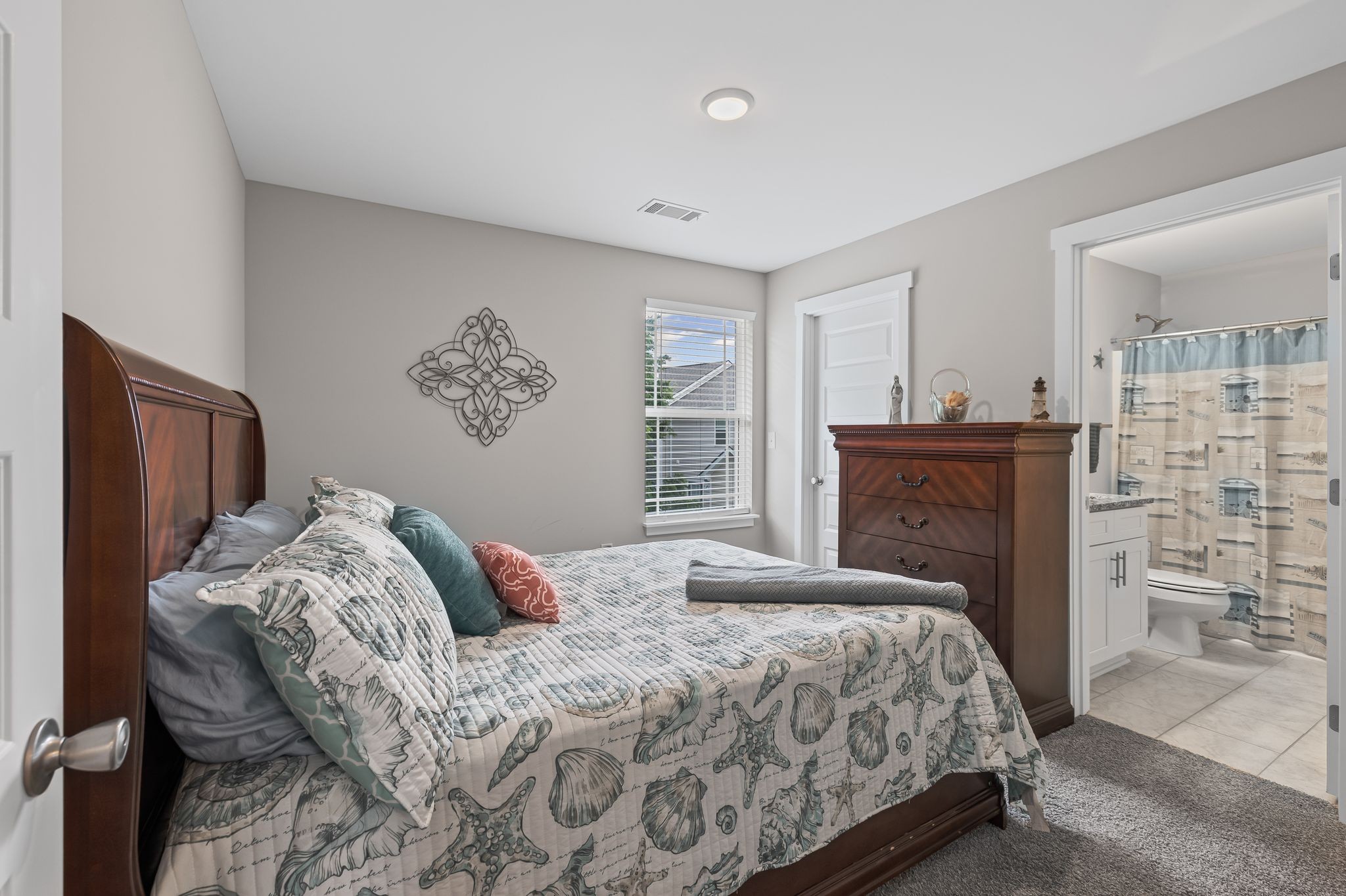 7038 Magnolia Crossings