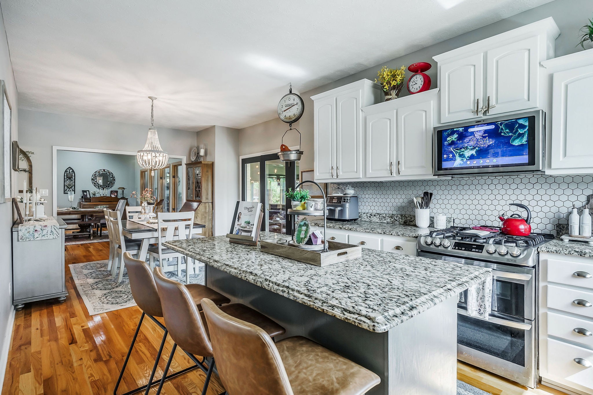 640 Brock Rd