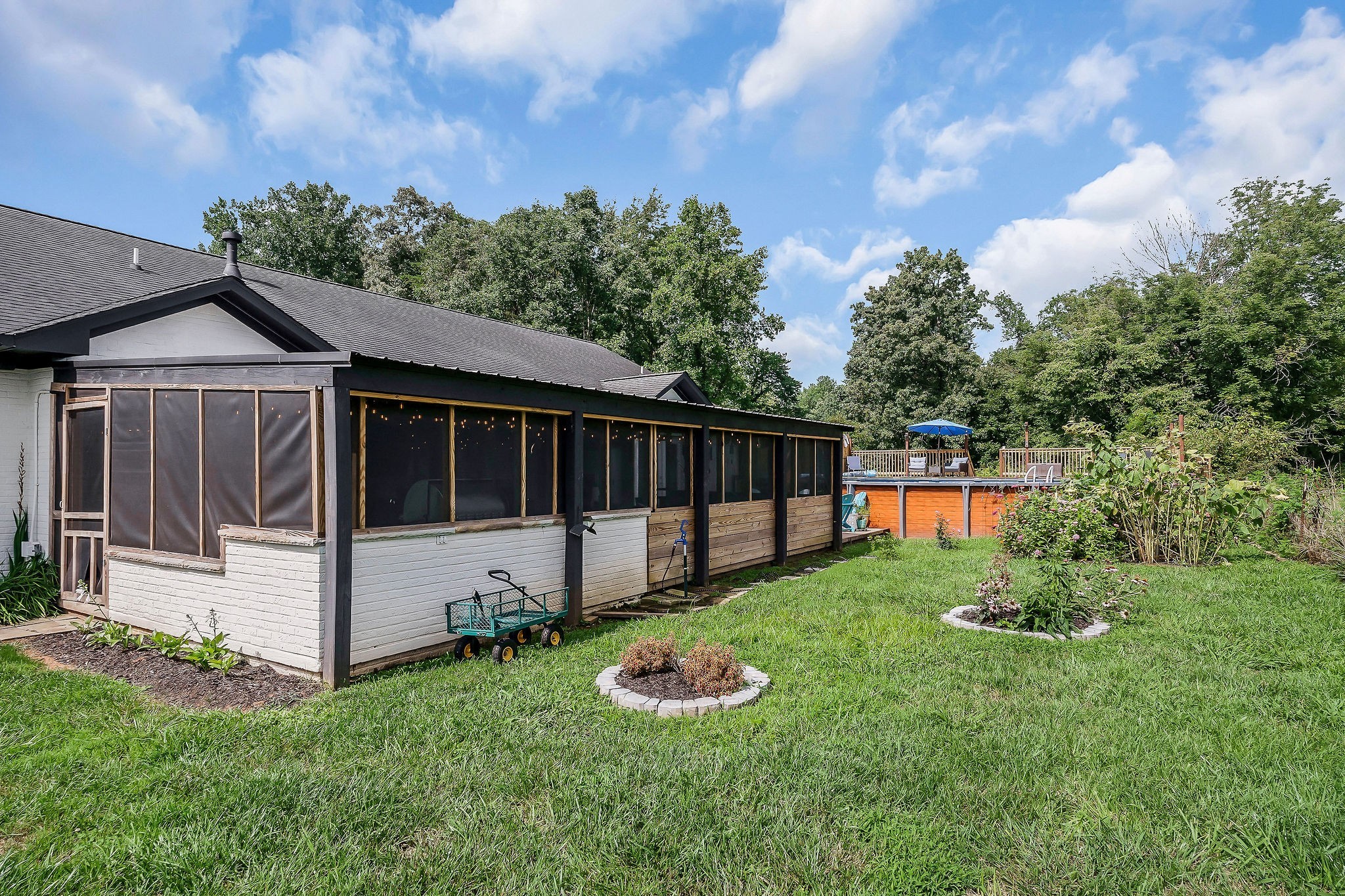 640 Brock Rd