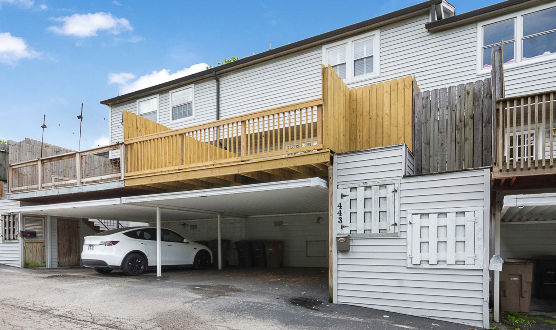 443 Huntington Ridge Dr