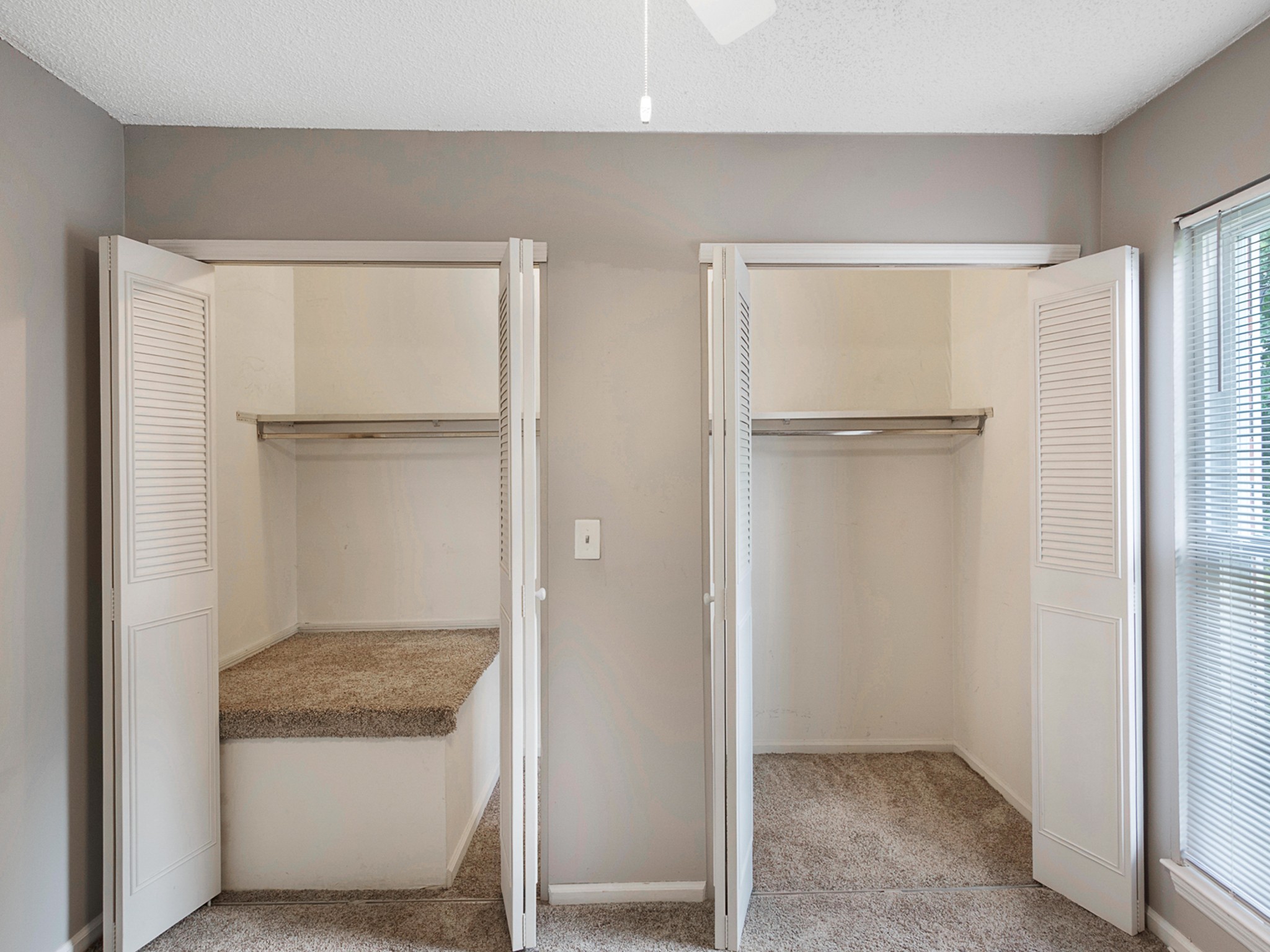 443 Huntington Ridge Dr