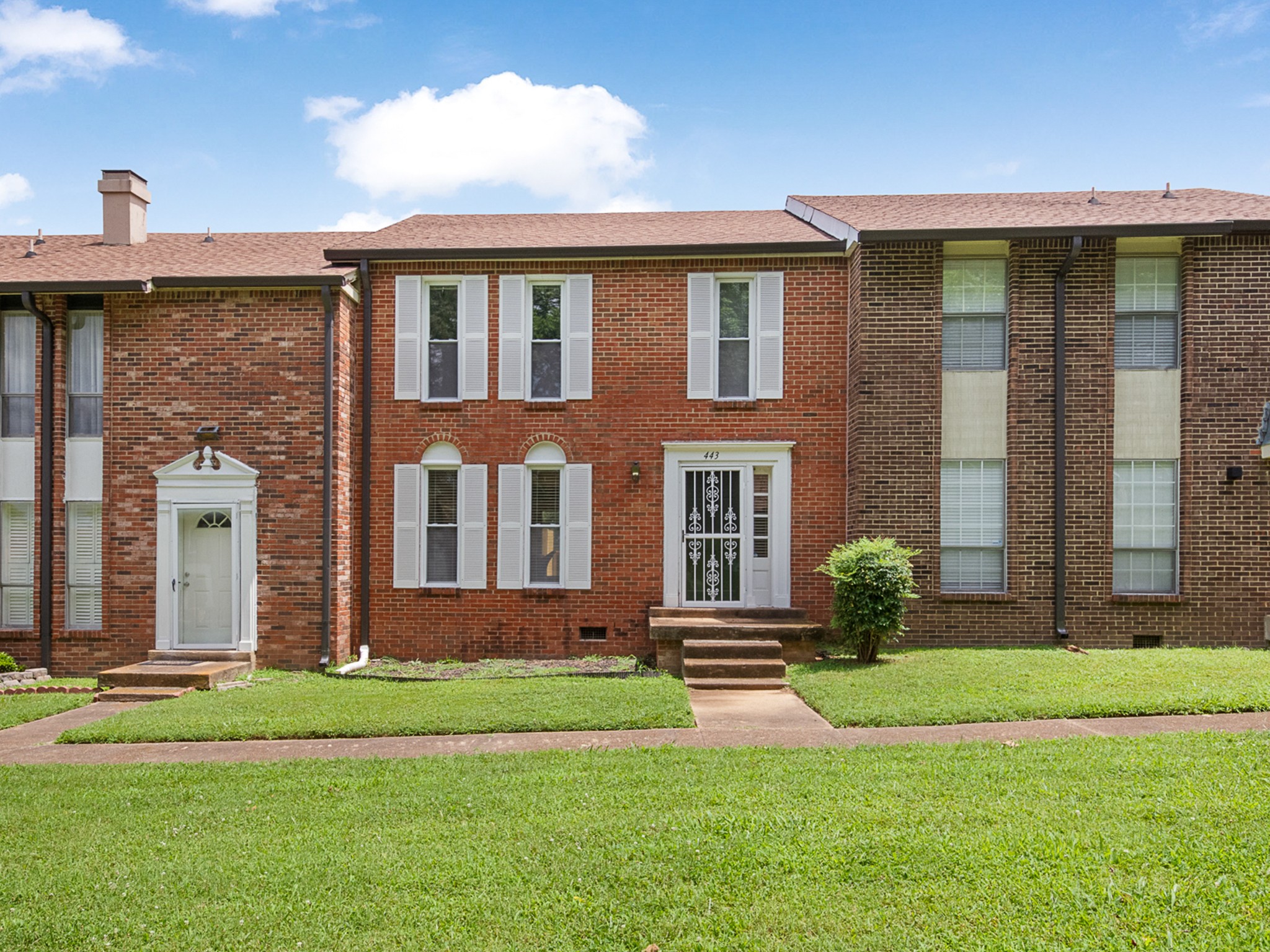 443 Huntington Ridge Dr