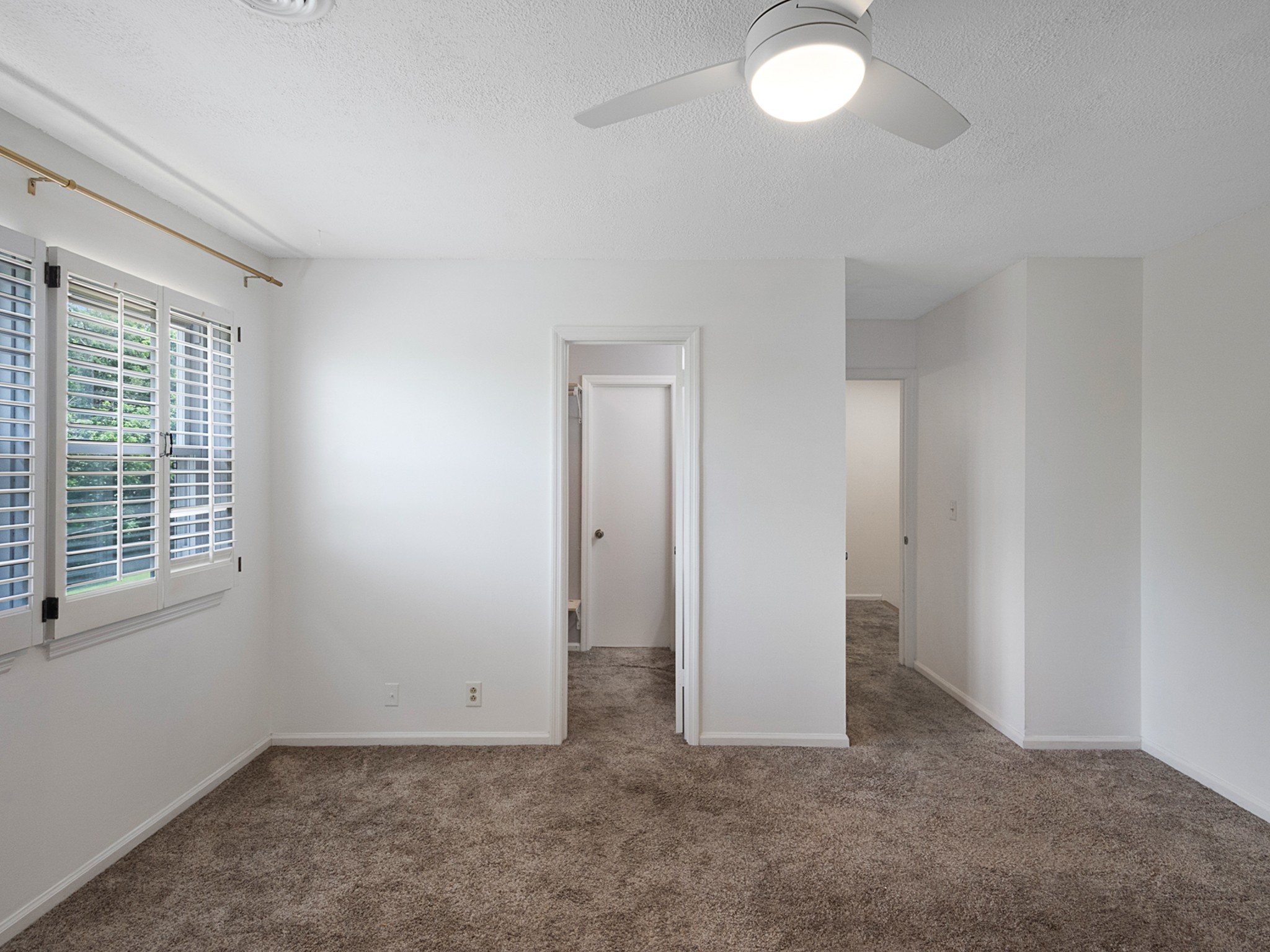 443 Huntington Ridge Dr