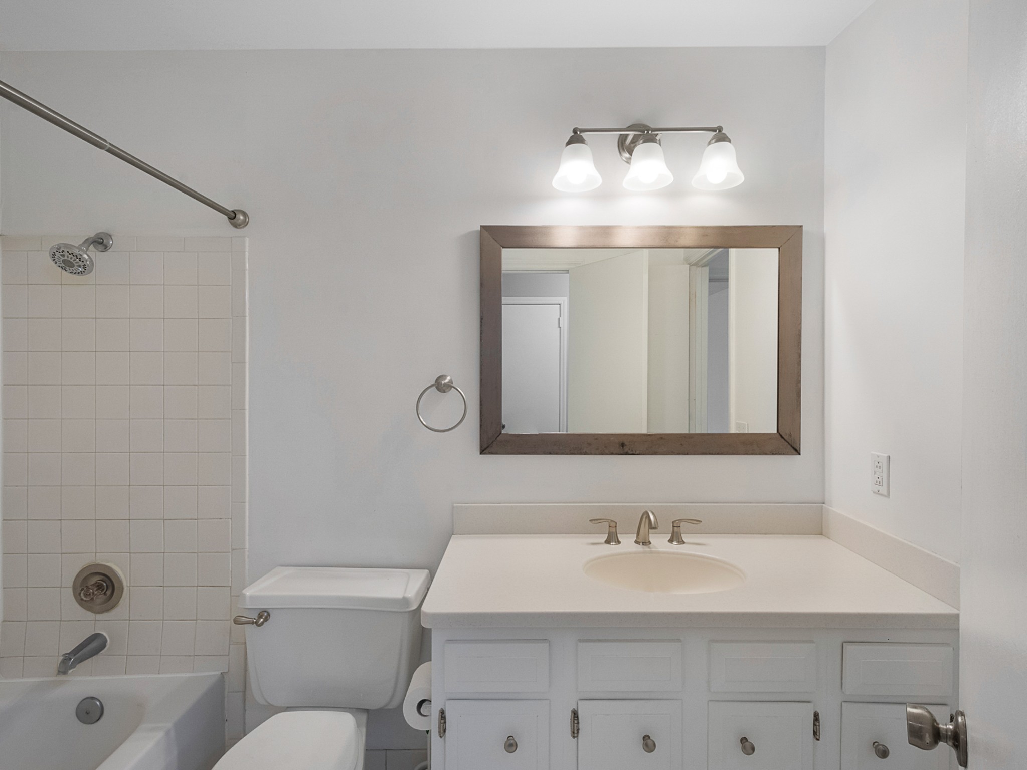 443 Huntington Ridge Dr