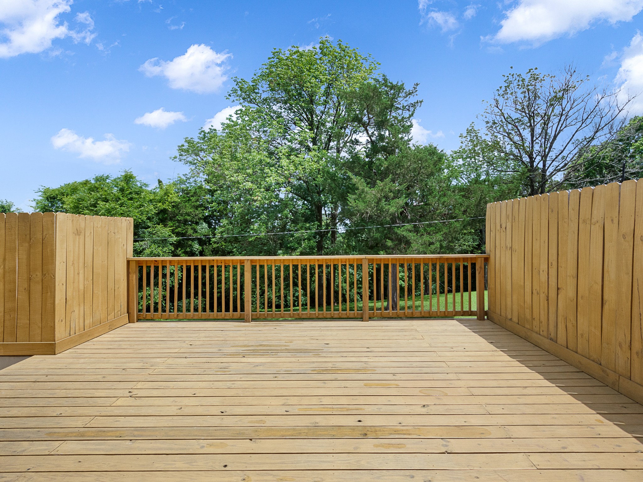 443 Huntington Ridge Dr