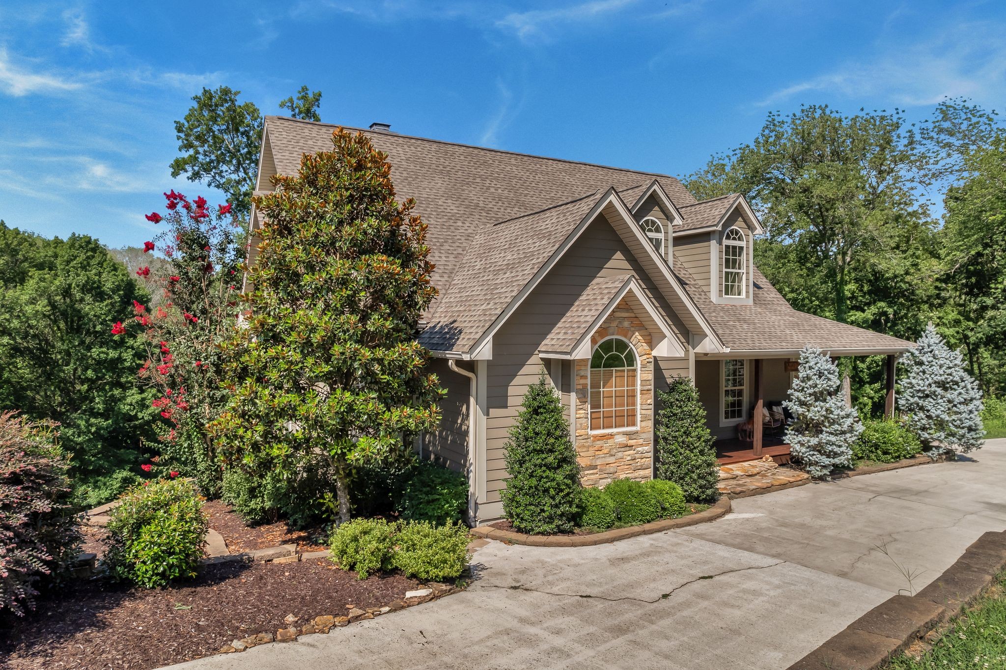 145 Highbridge Dr