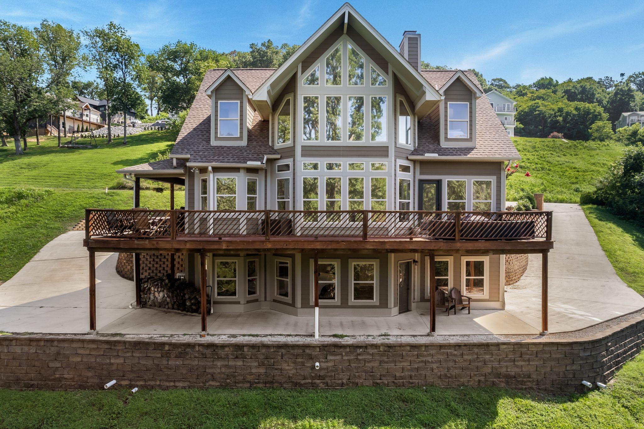 145 Highbridge Dr