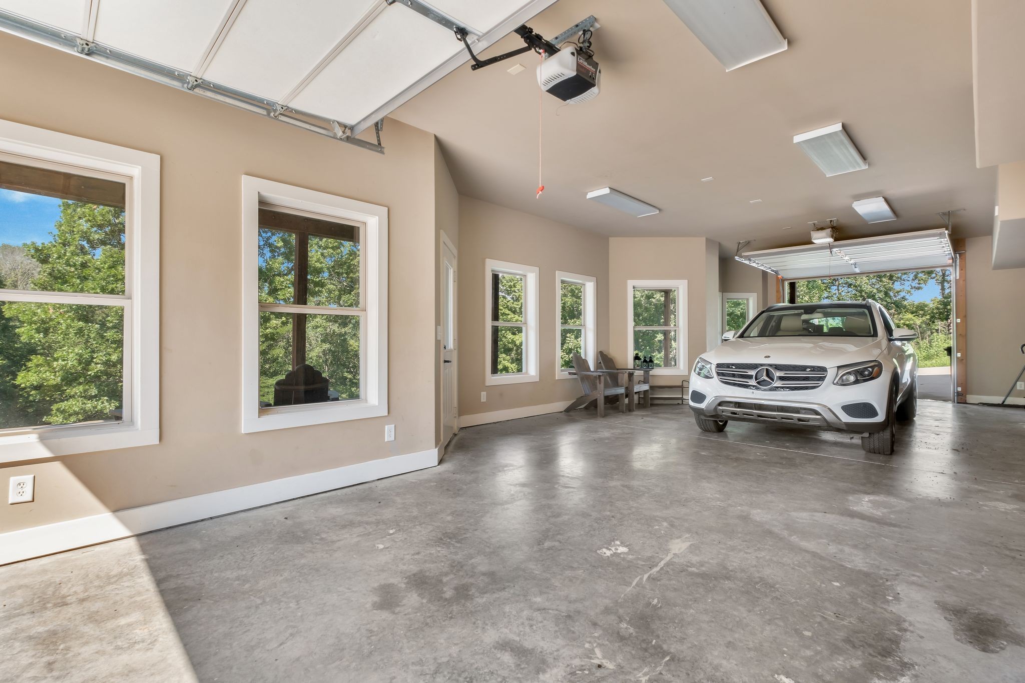145 Highbridge Dr