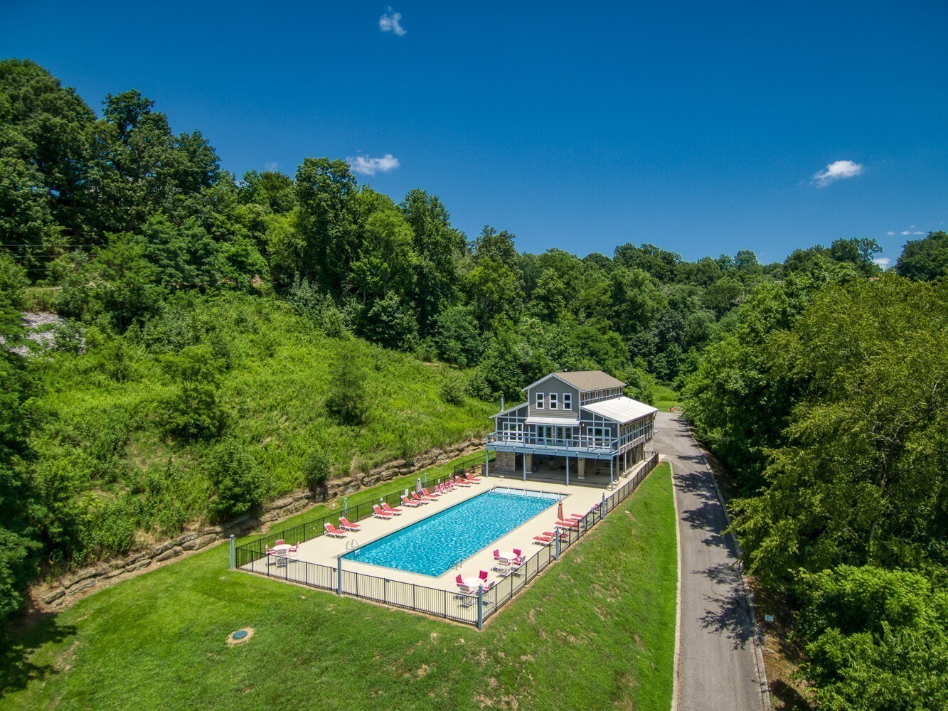 145 Highbridge Dr