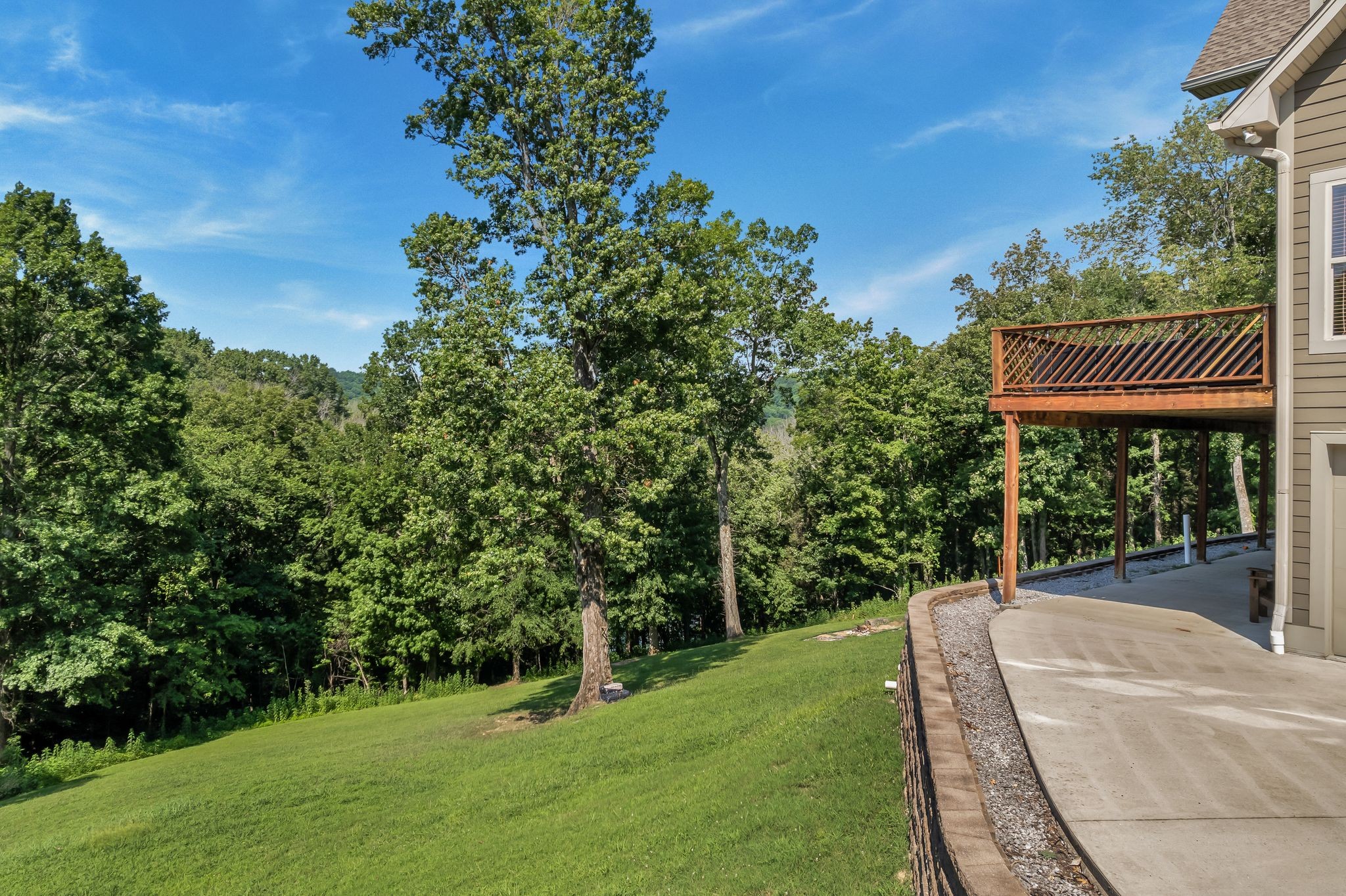 145 Highbridge Dr