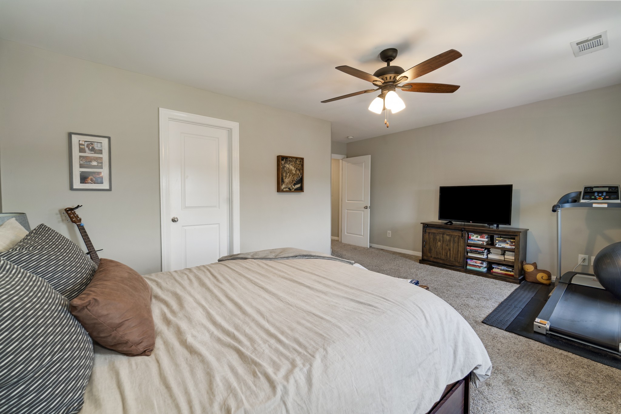 1435 Winding Creek Dr