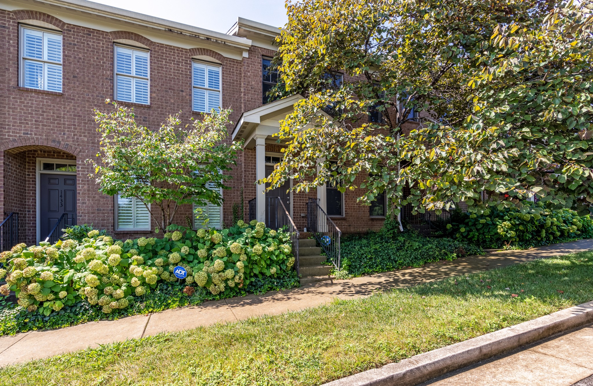 1435 Winding Creek Dr