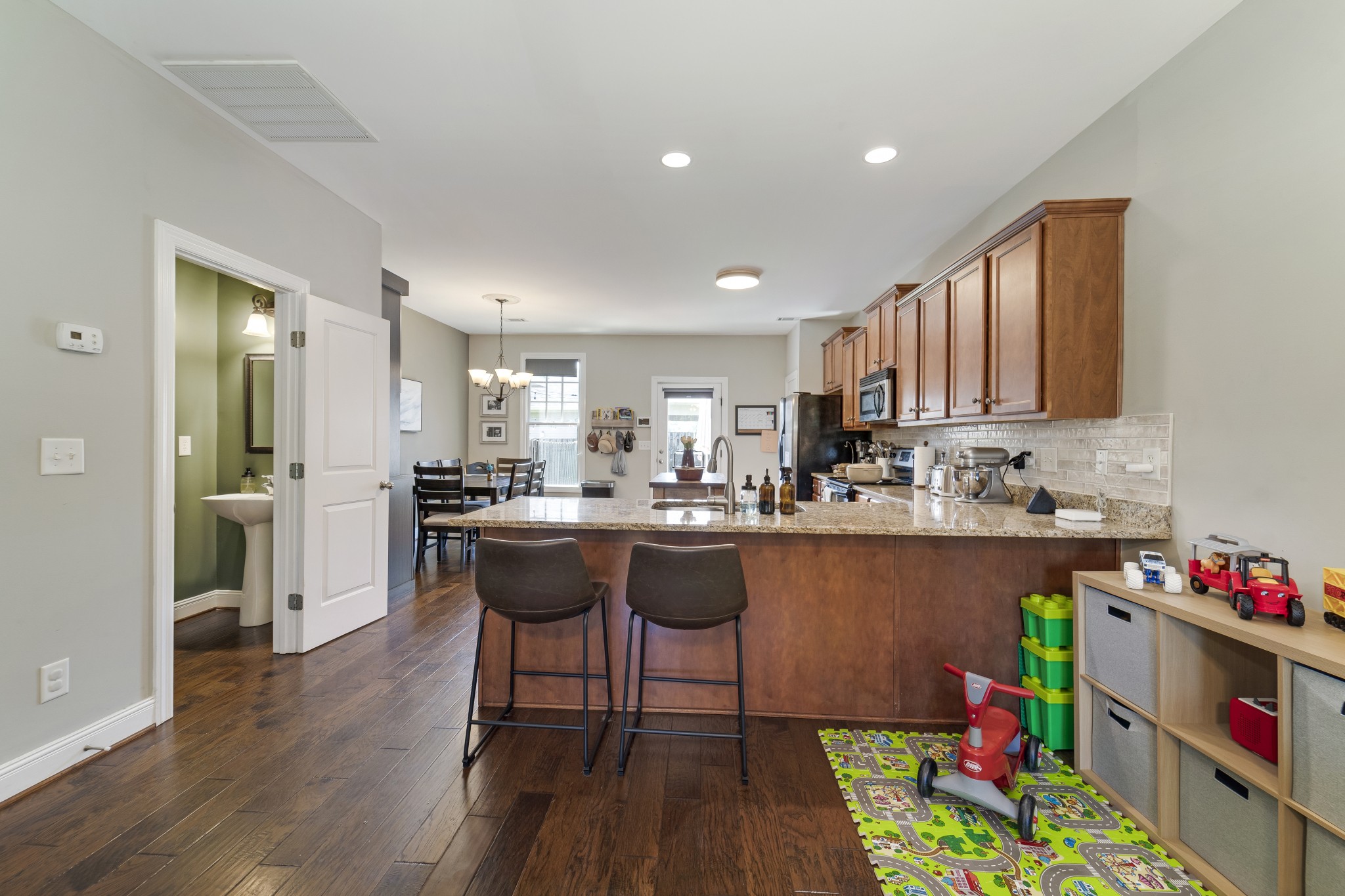 1435 Winding Creek Dr