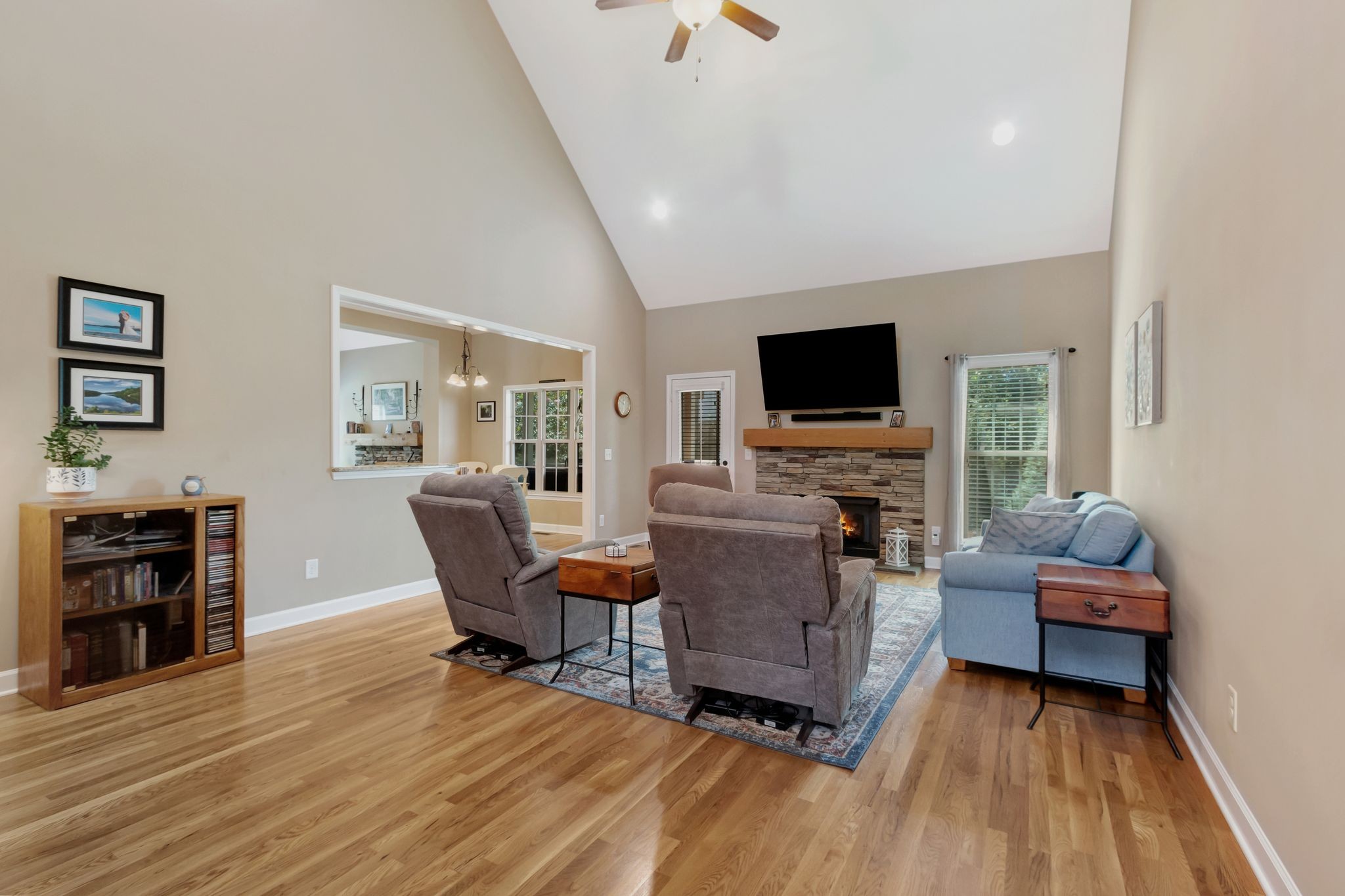 1004 Rudder Dr