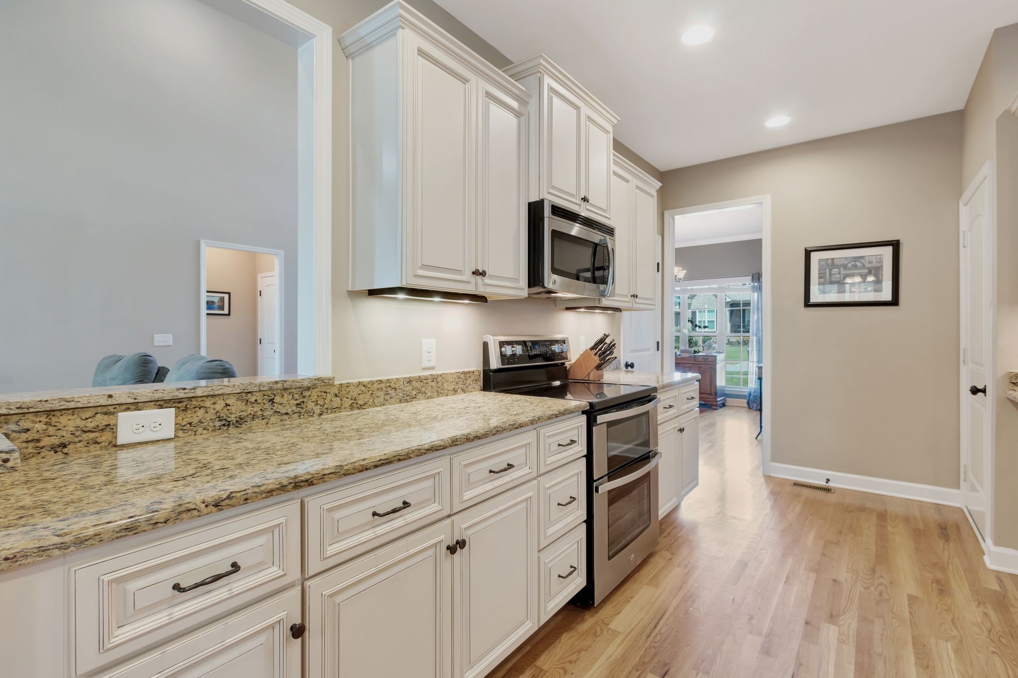 1004 Rudder Dr
