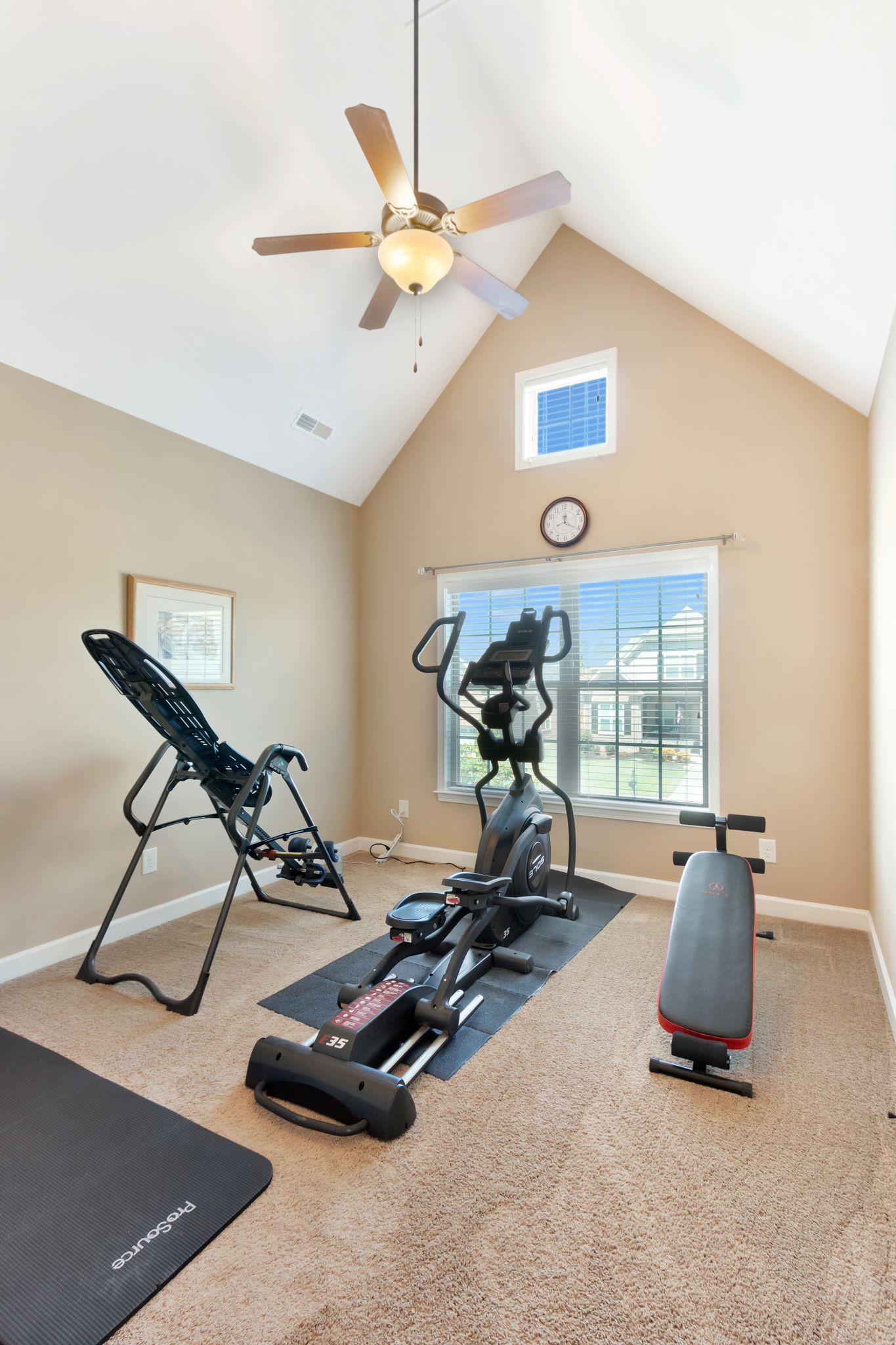 1004 Rudder Dr