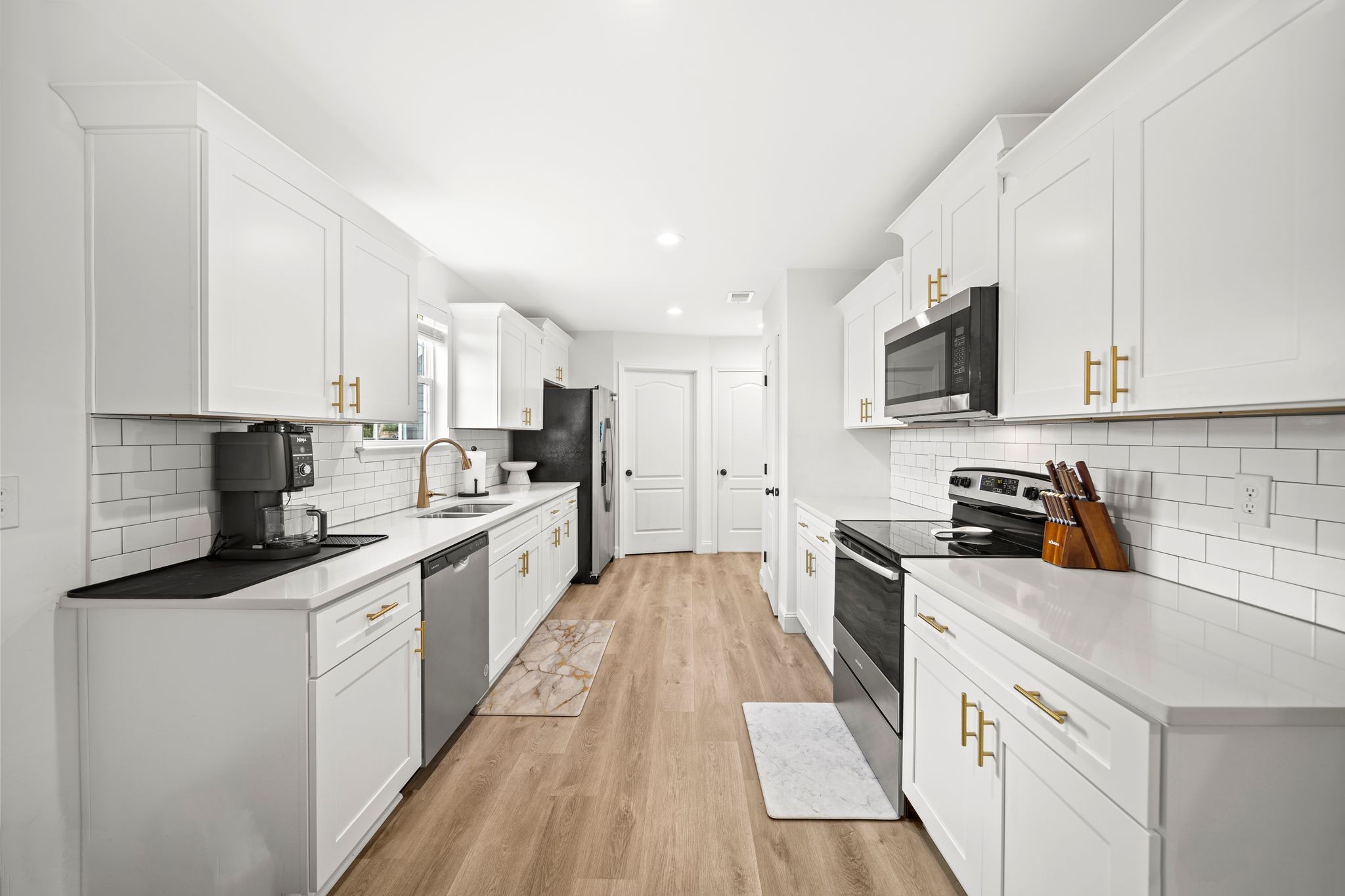 420 Larkin Springs Rd