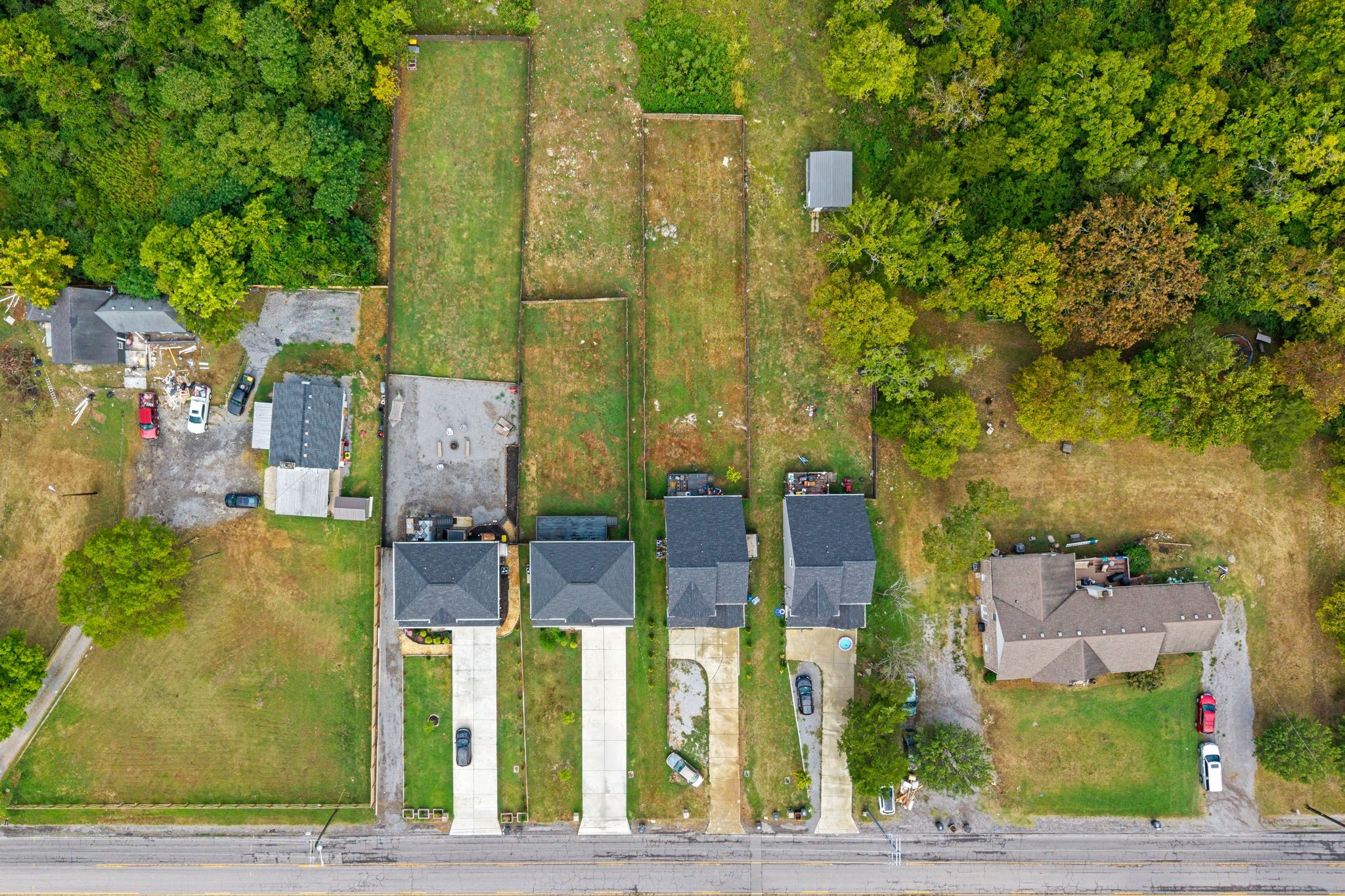 420 Larkin Springs Rd