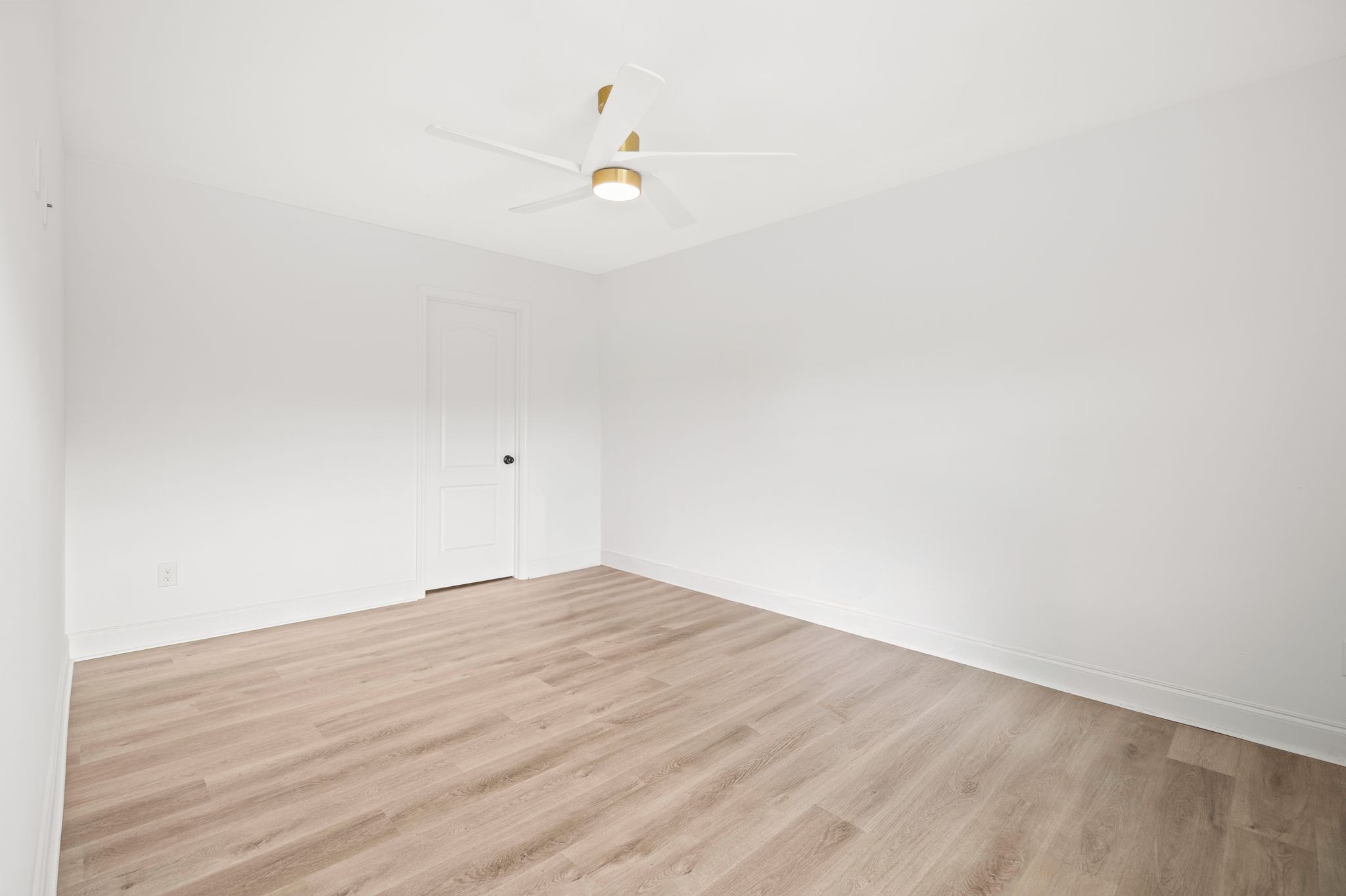 420 Larkin Springs Rd