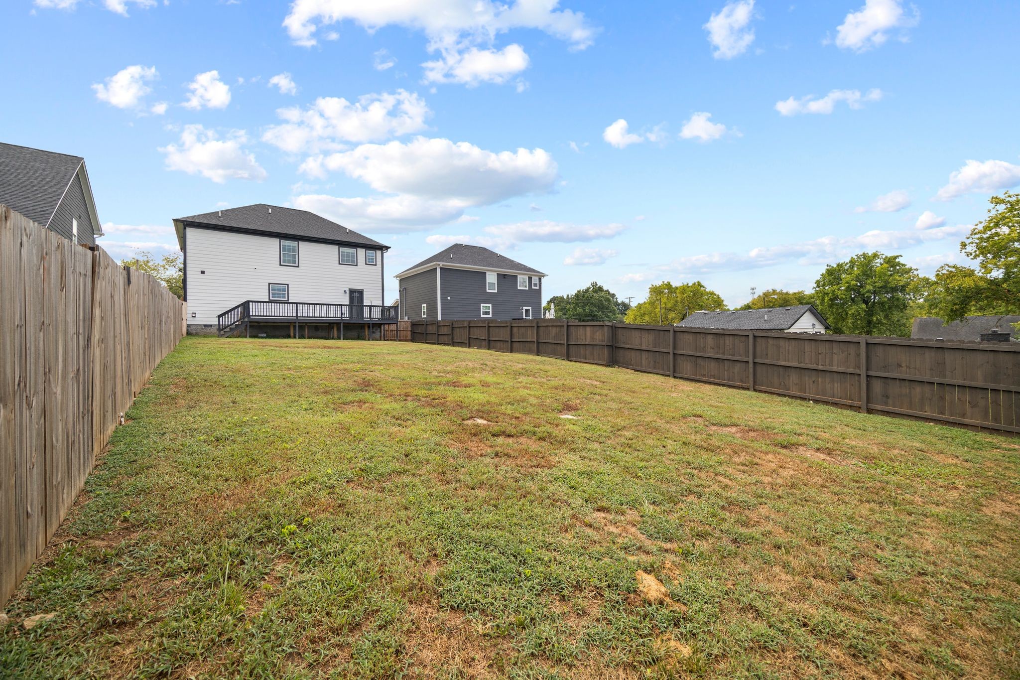 420 Larkin Springs Rd