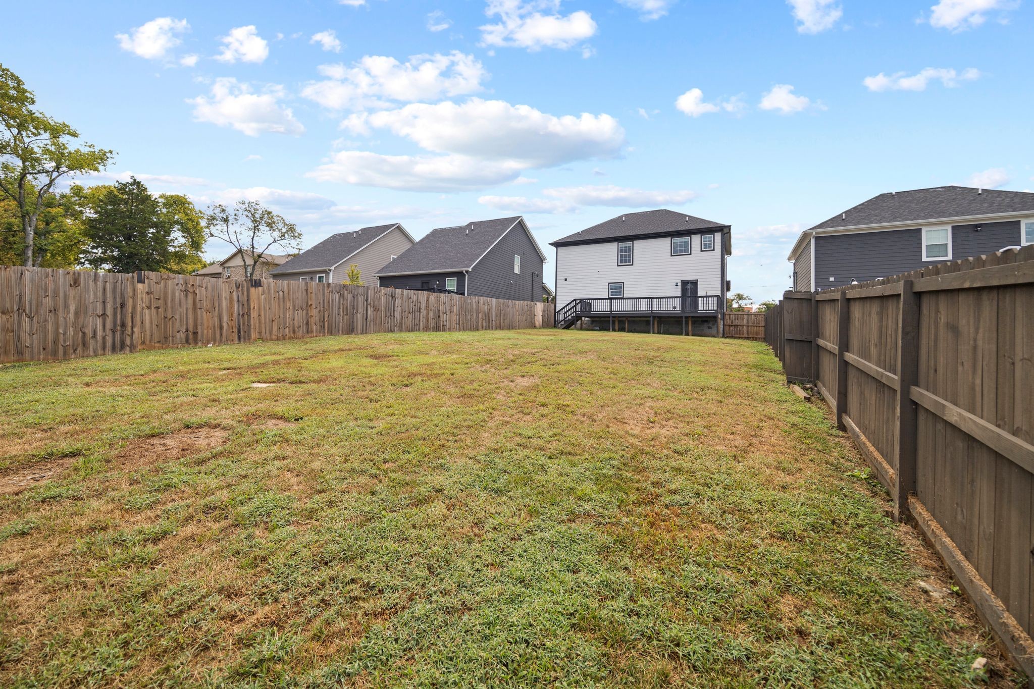 420 Larkin Springs Rd