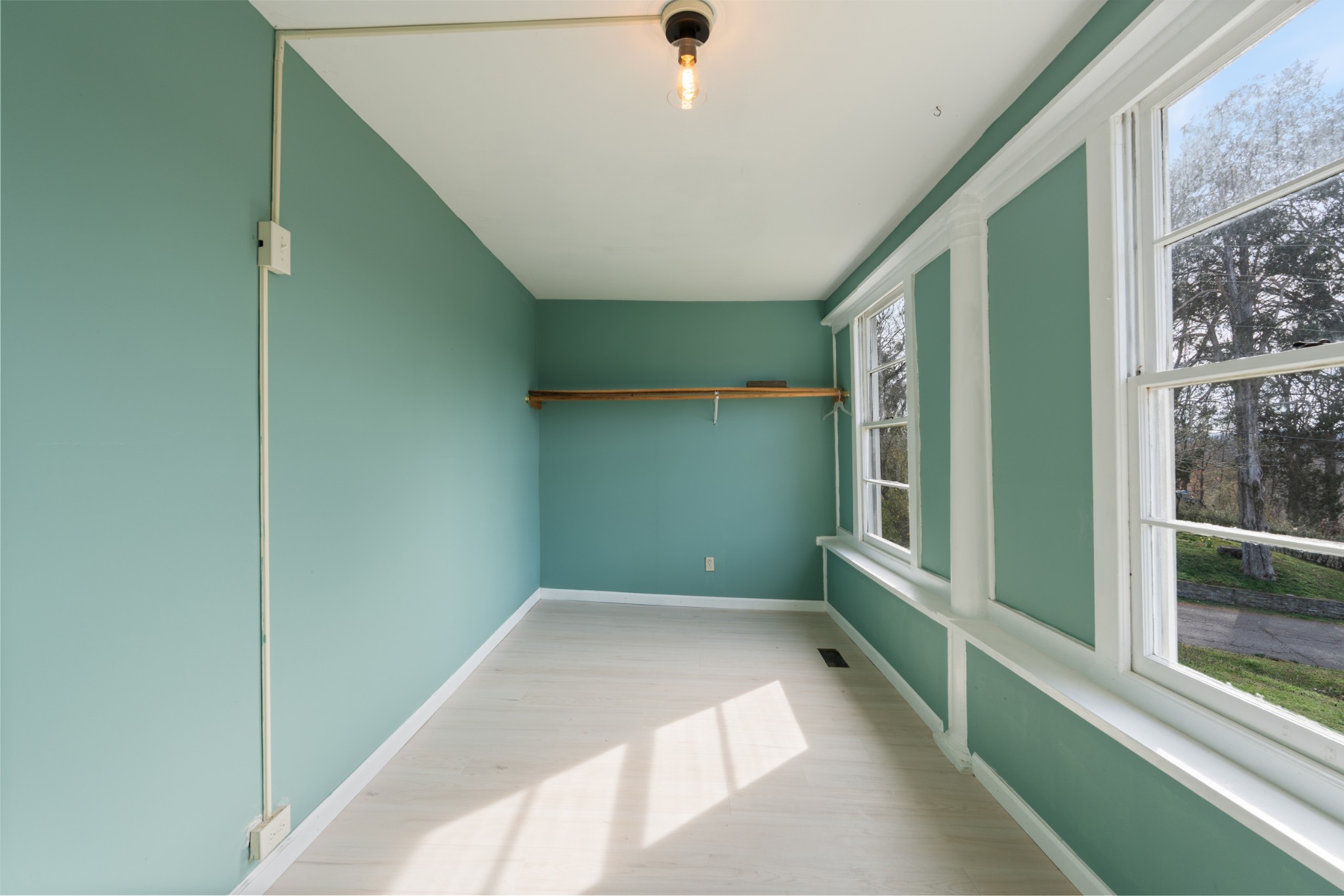 126 W End Ave
