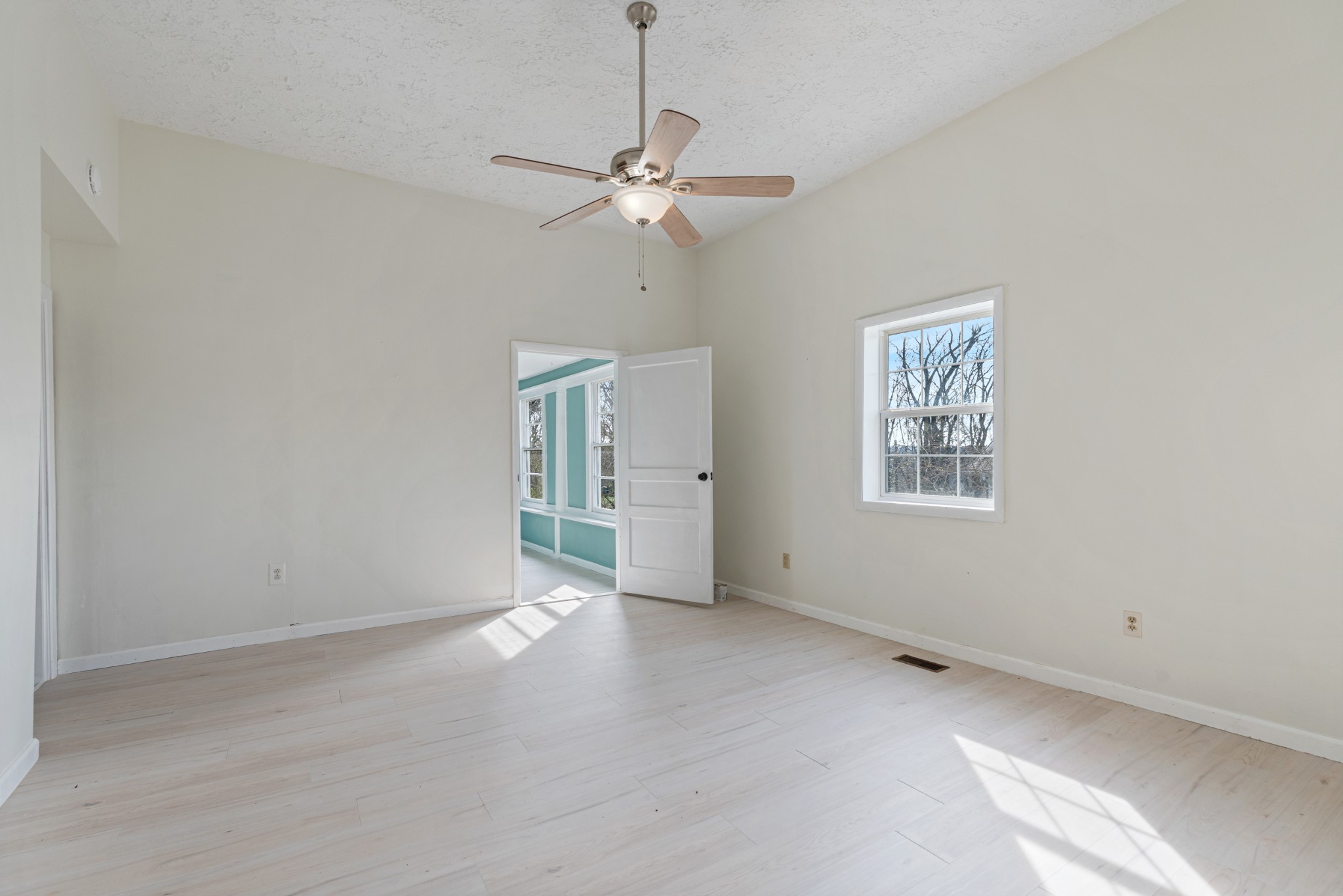 126 W End Ave