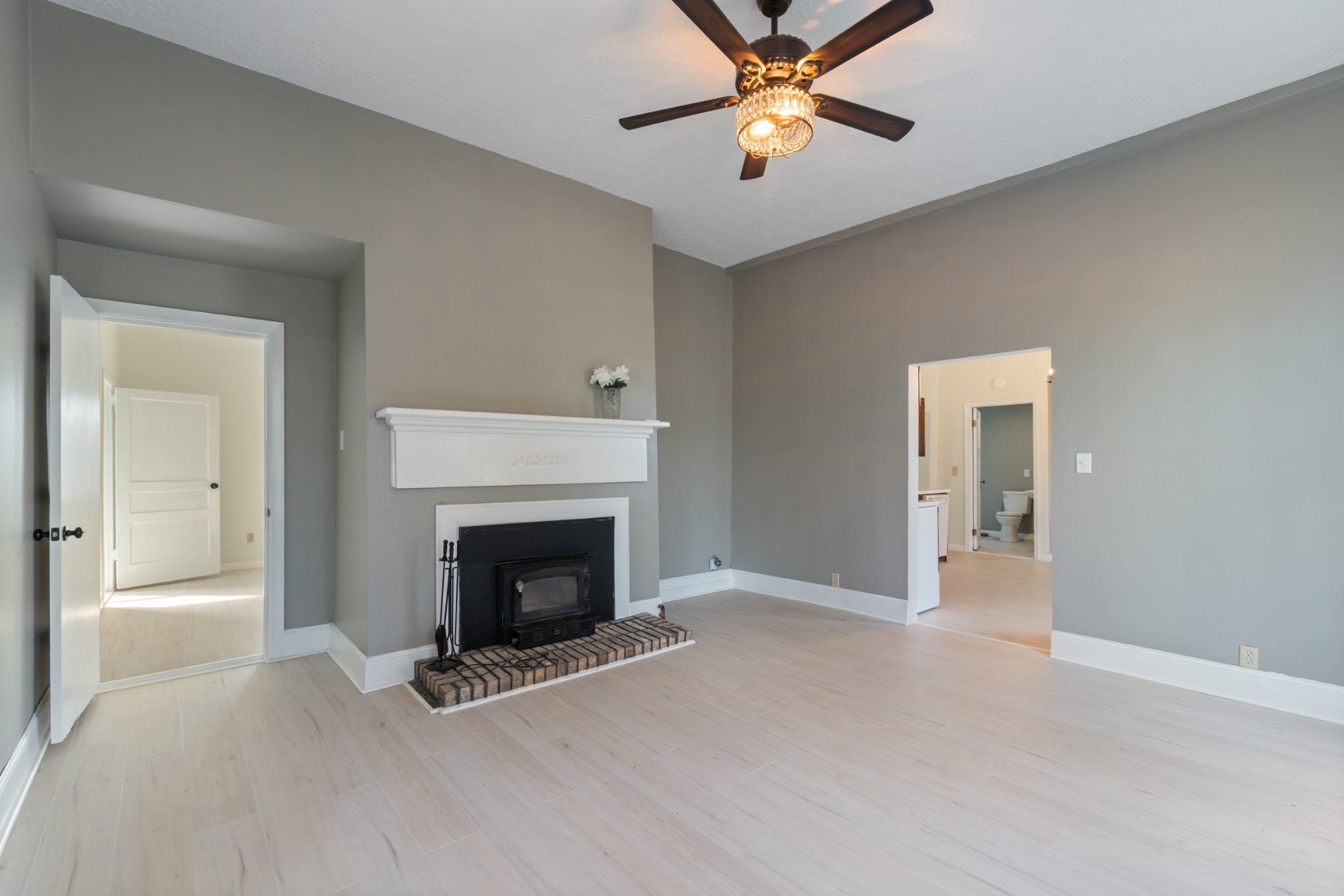 126 W End Ave