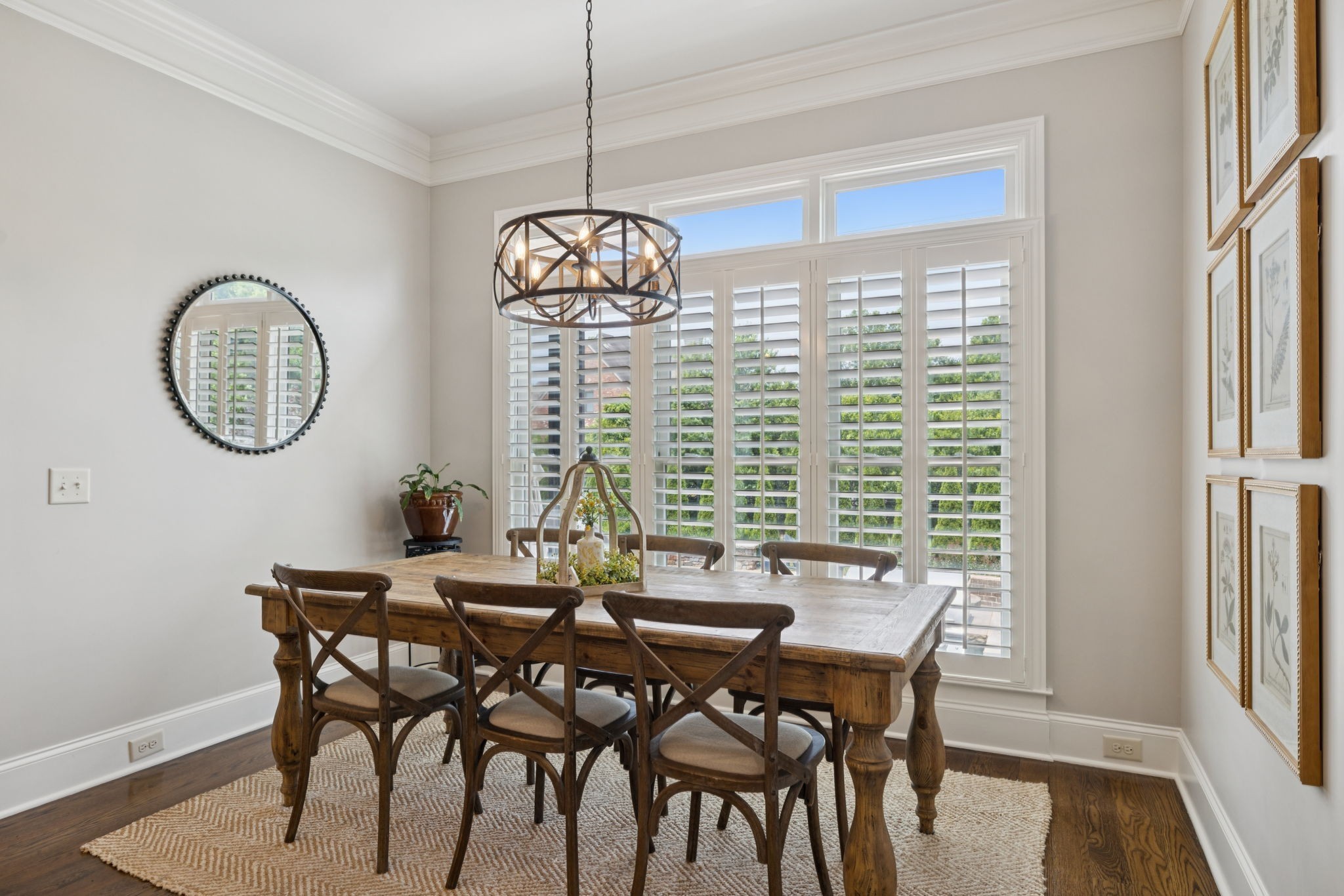 2433 Durham Manor Dr