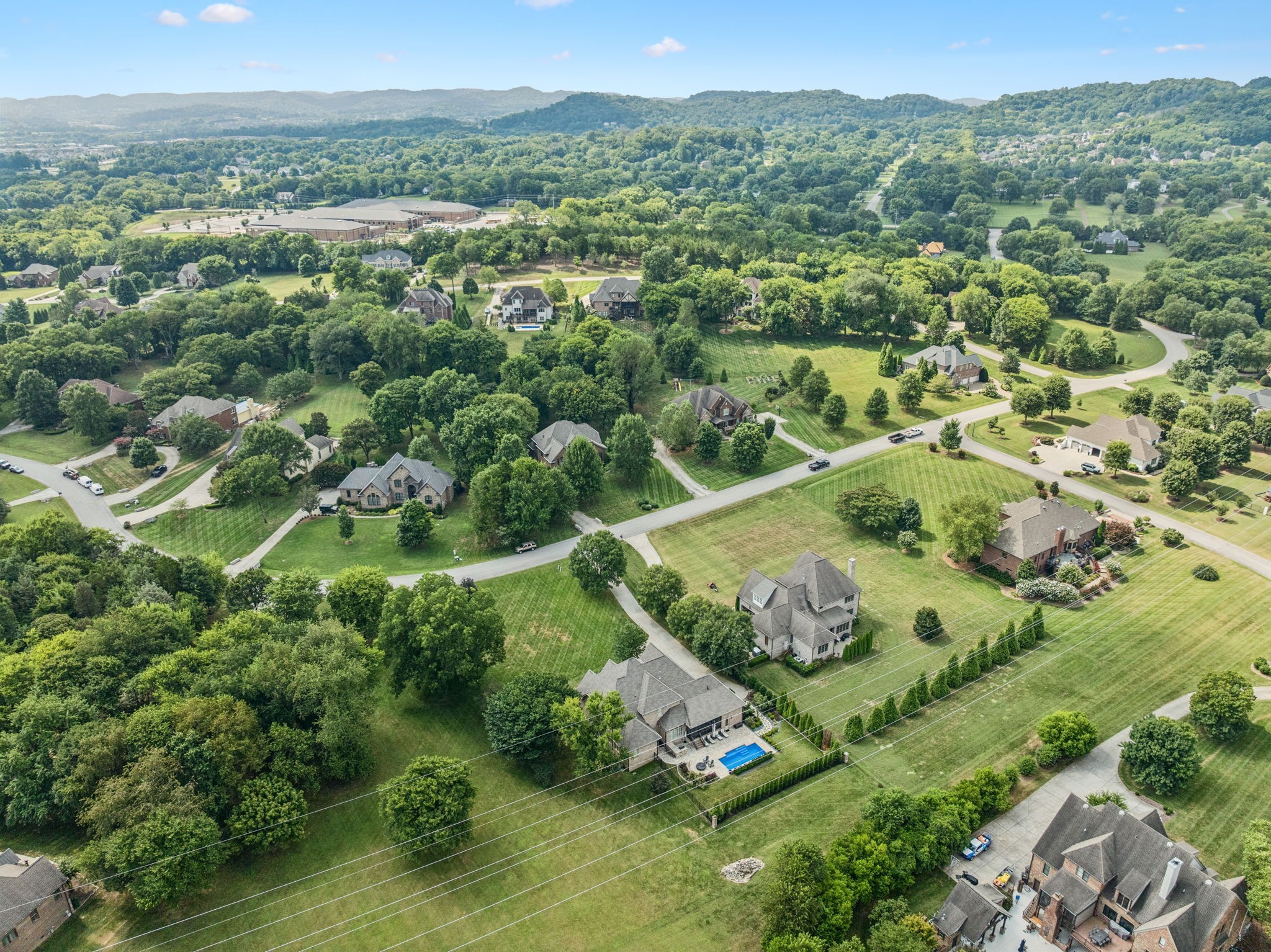 2433 Durham Manor Dr