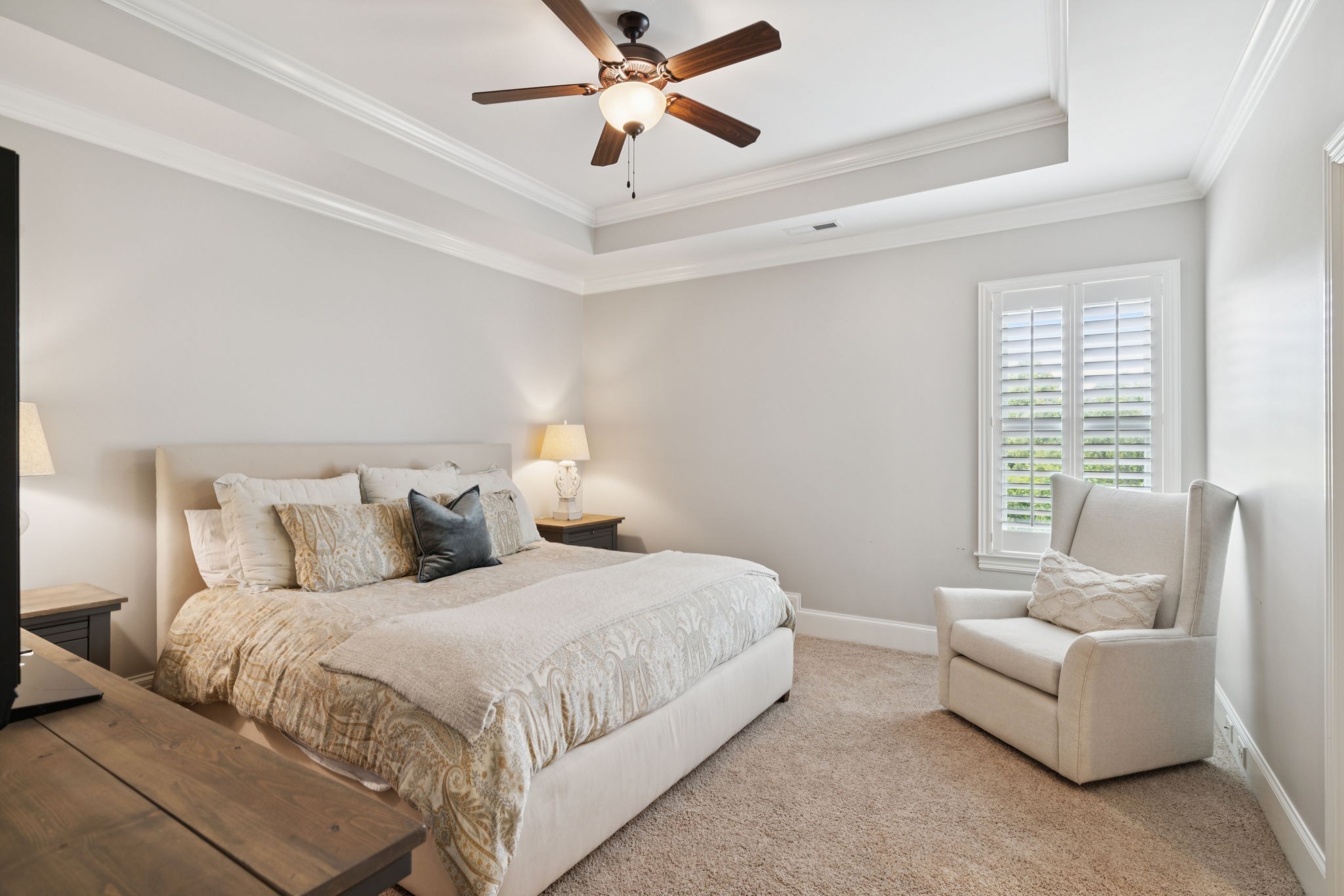 2433 Durham Manor Dr