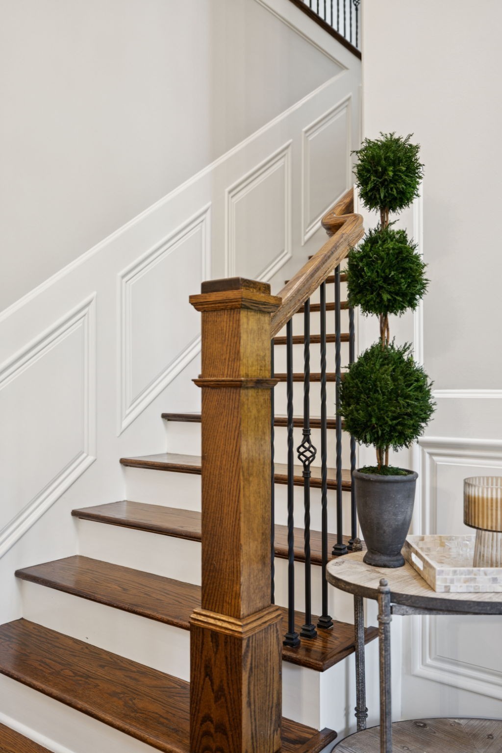 2433 Durham Manor Dr