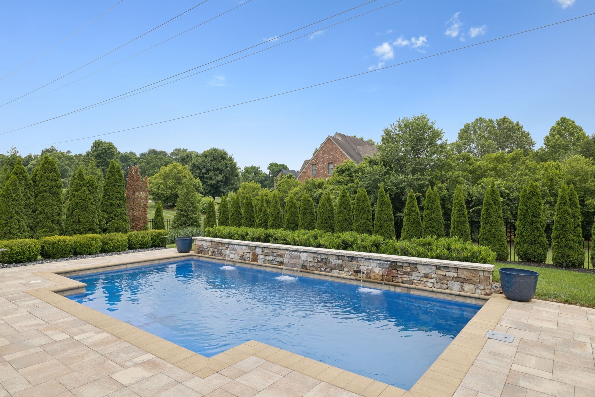 2433 Durham Manor Dr