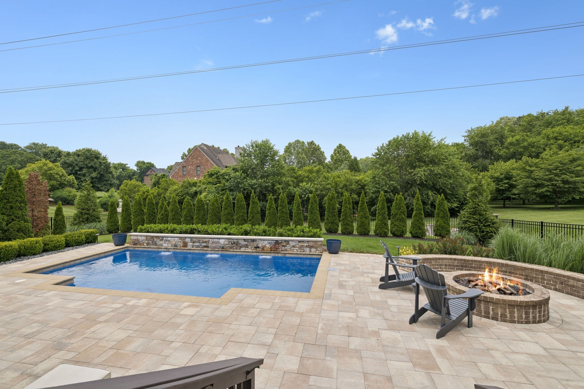 2433 Durham Manor Dr