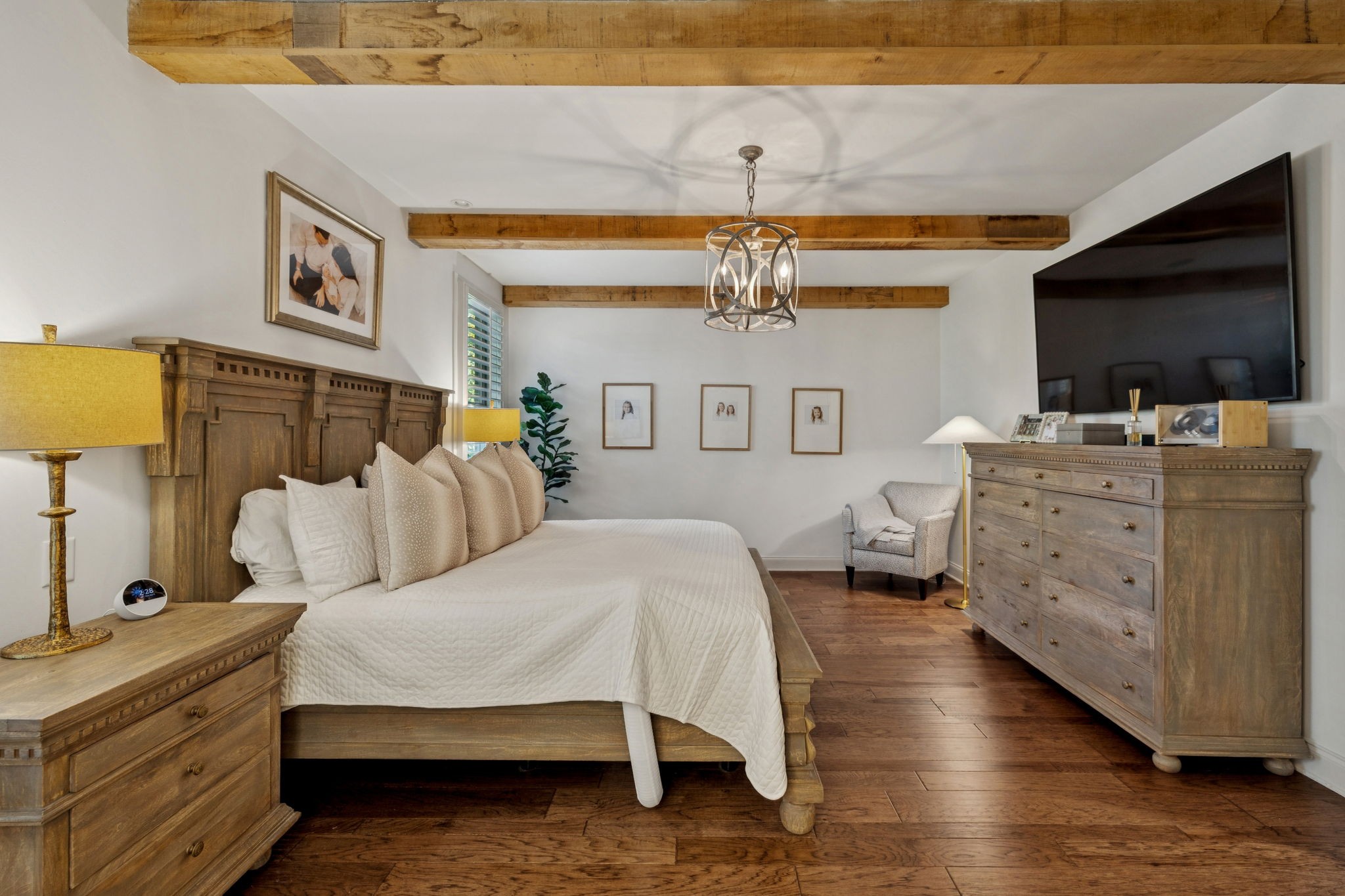 2734 Paddock Park Dr