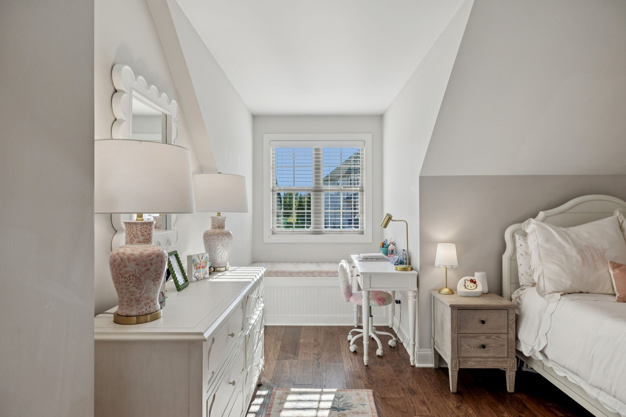 2734 Paddock Park Dr