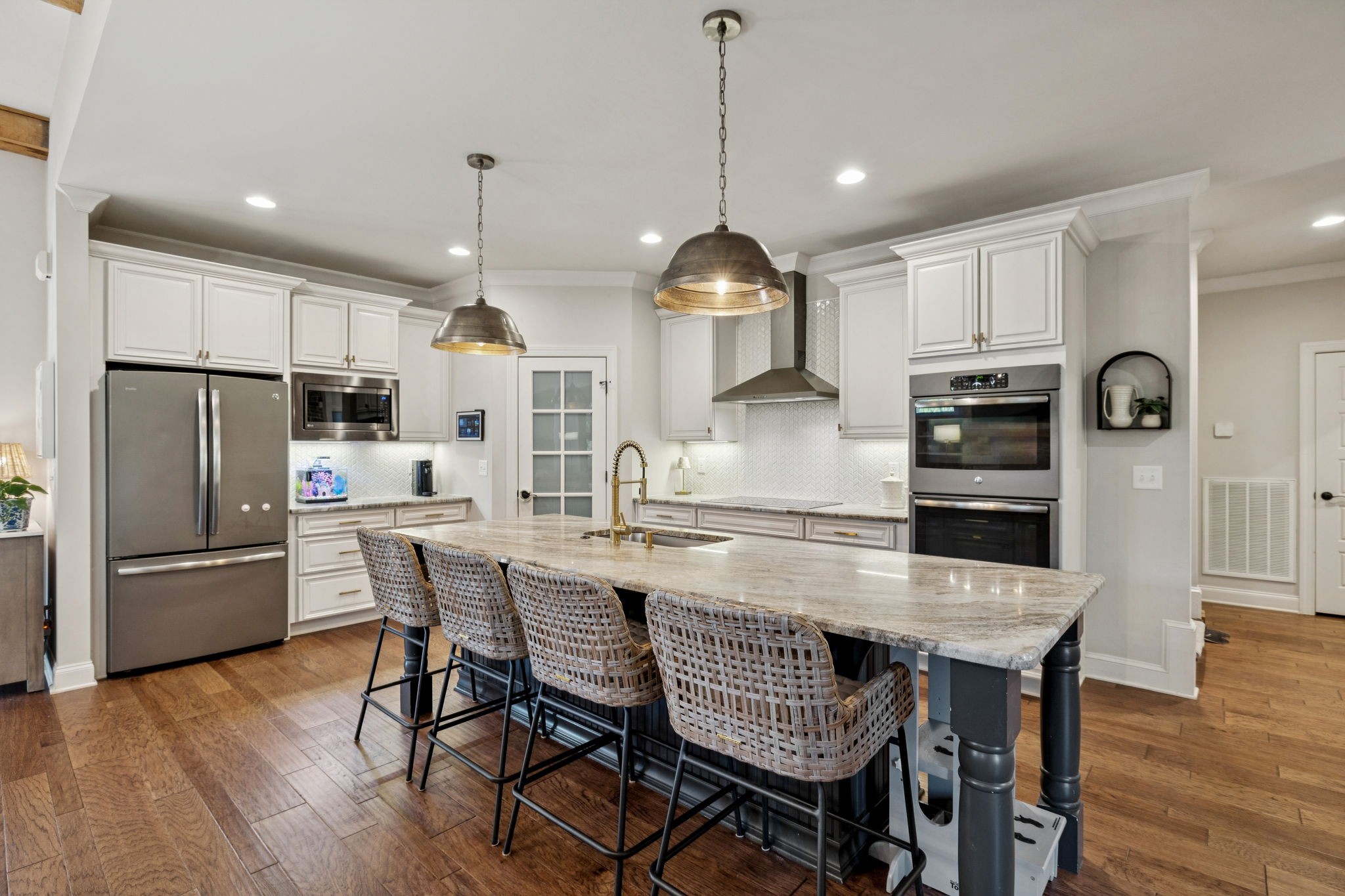 2734 Paddock Park Dr