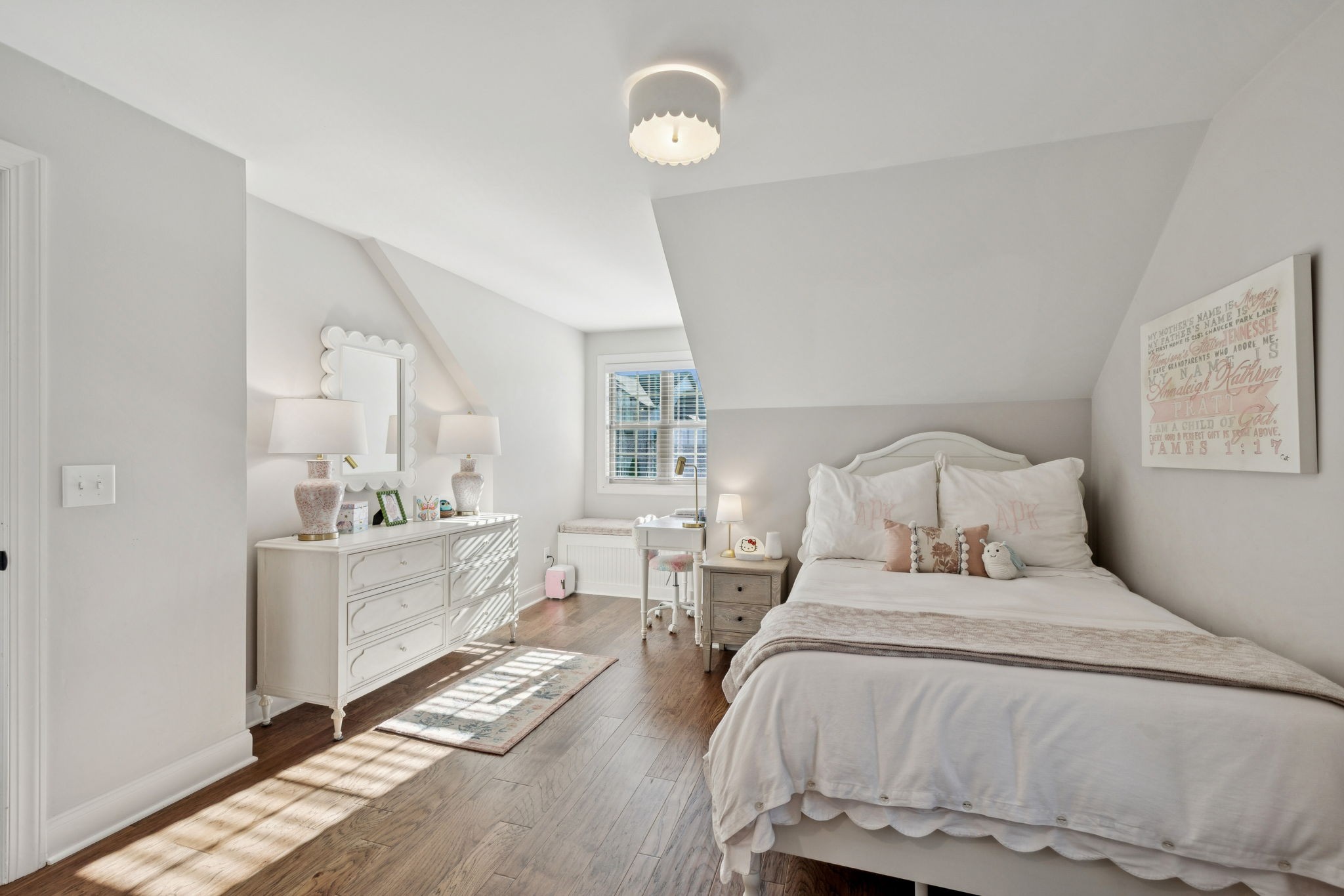 2734 Paddock Park Dr