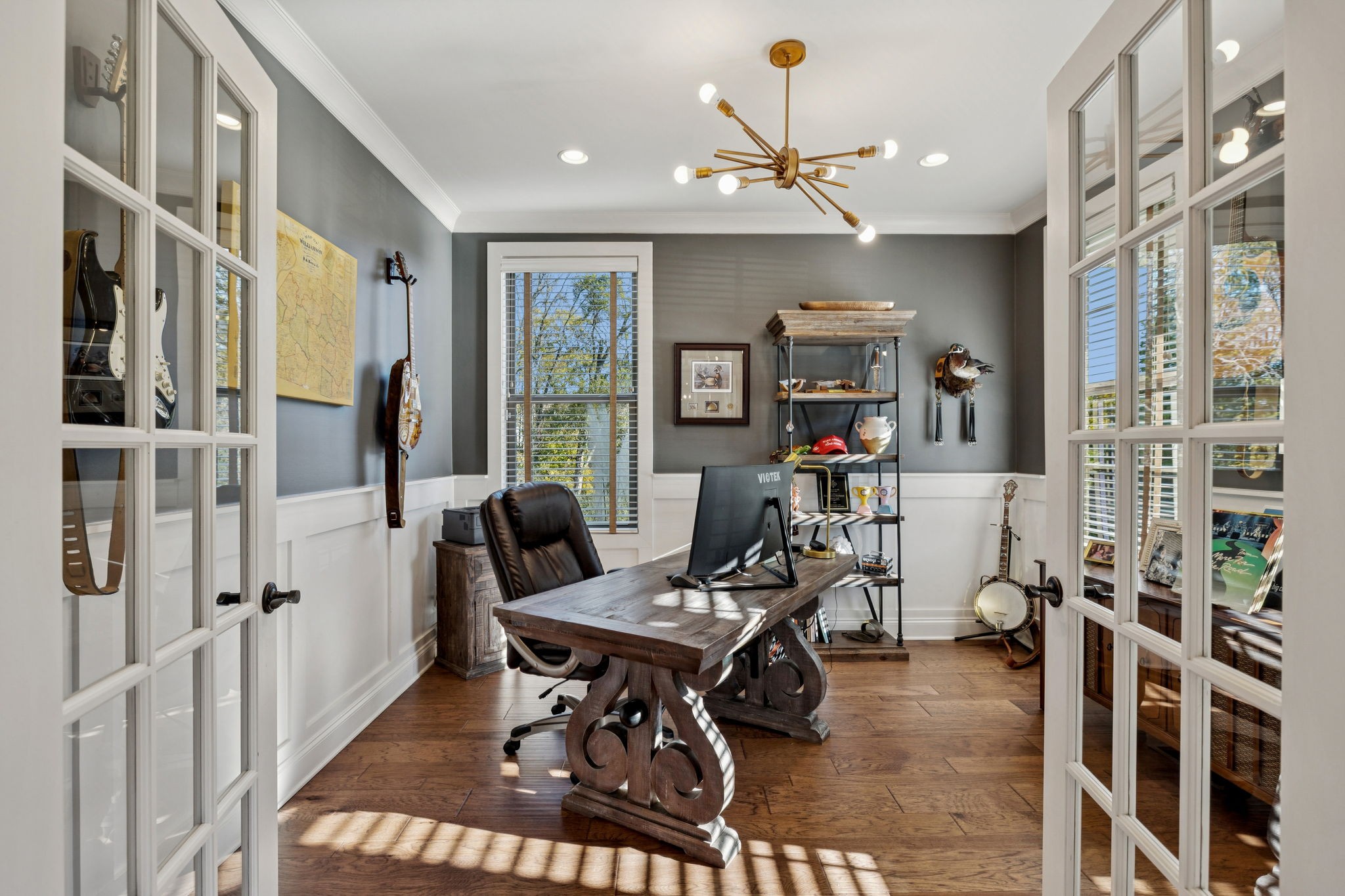 2734 Paddock Park Dr