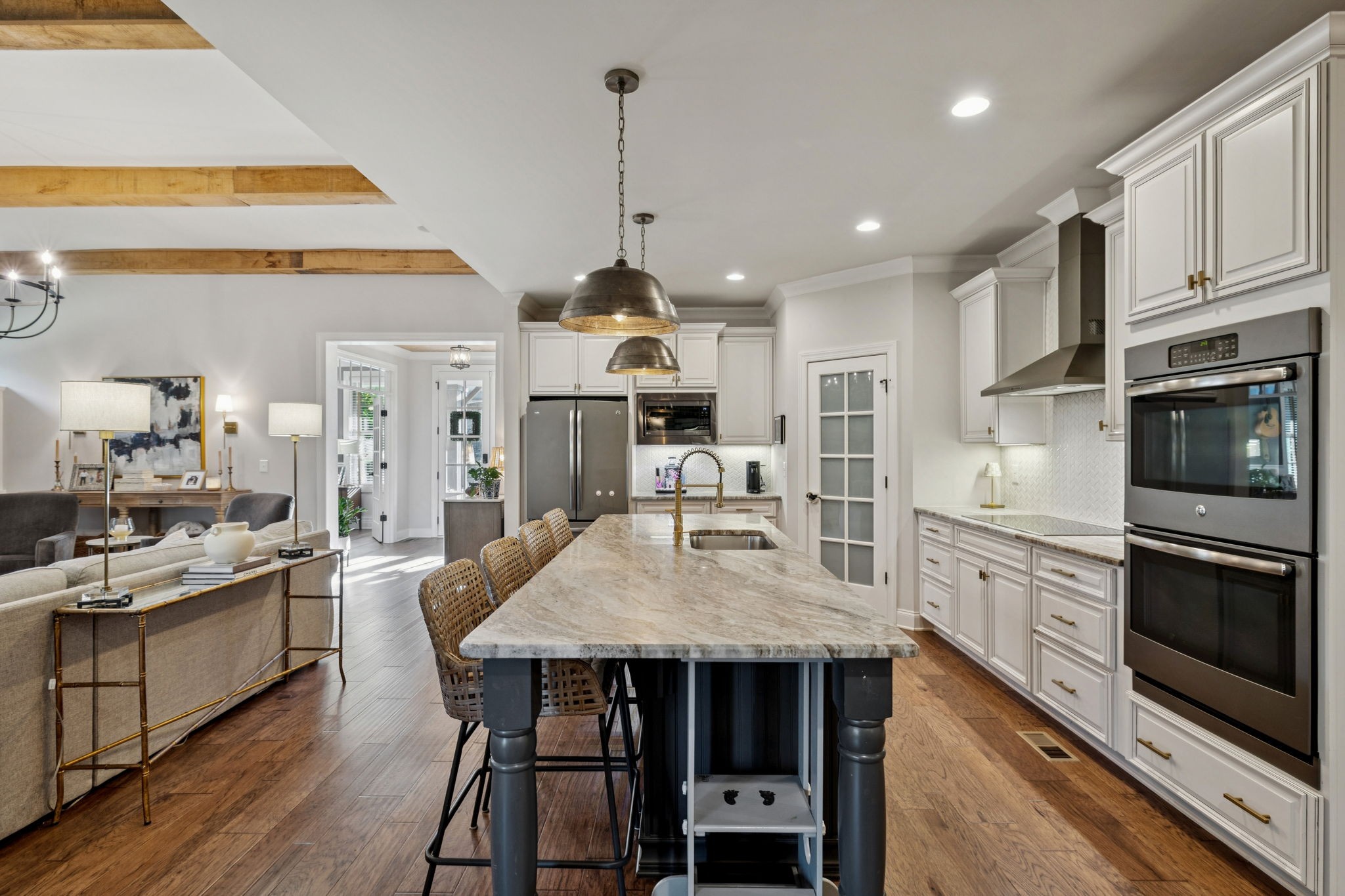 2734 Paddock Park Dr