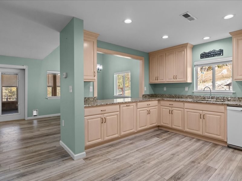 705 Hinson Springs Rd