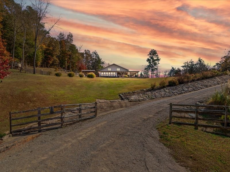 705 Hinson Springs Rd