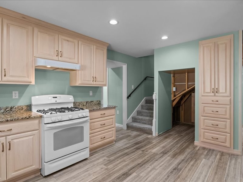 705 Hinson Springs Rd