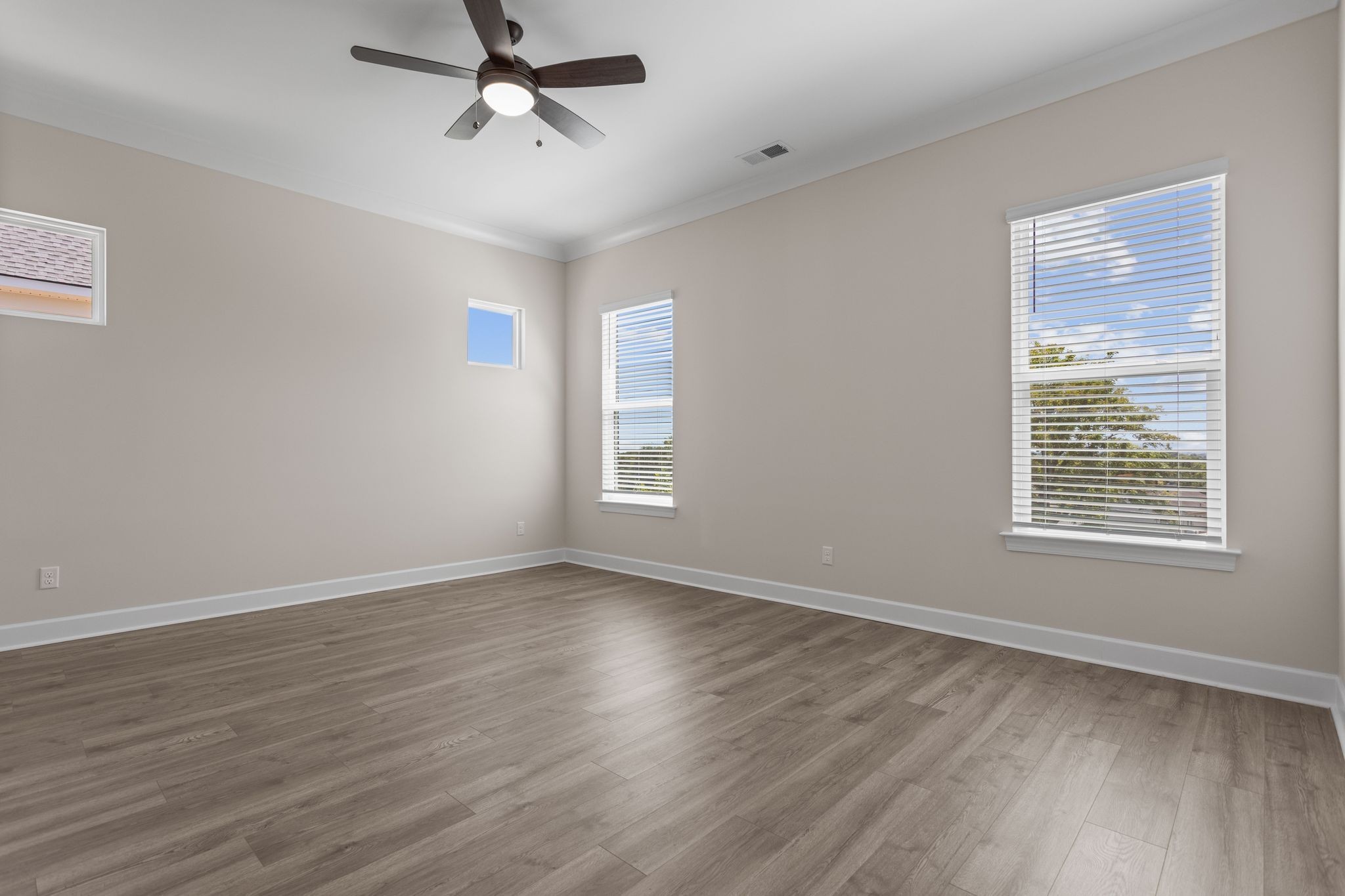 307 Buckwood Lane, N