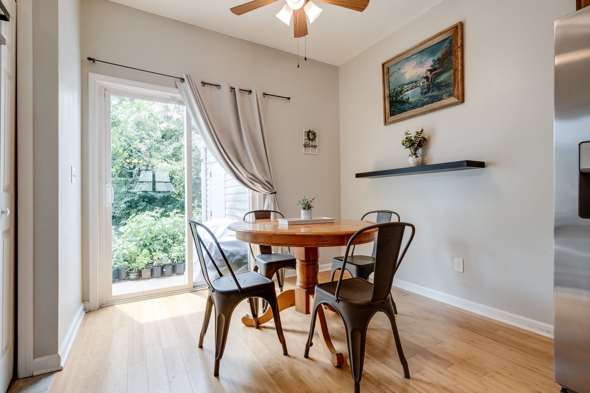 1037 Capital Funds Ct