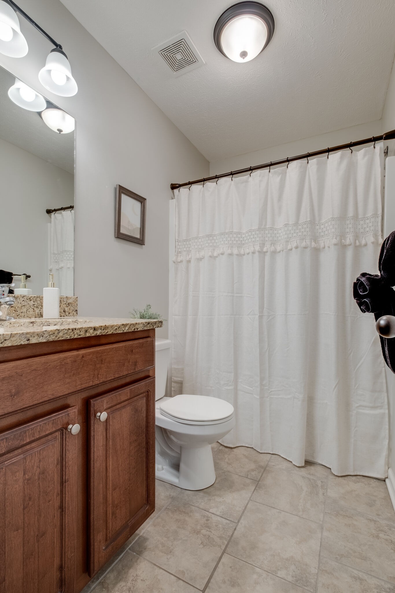 1037 Capital Funds Ct