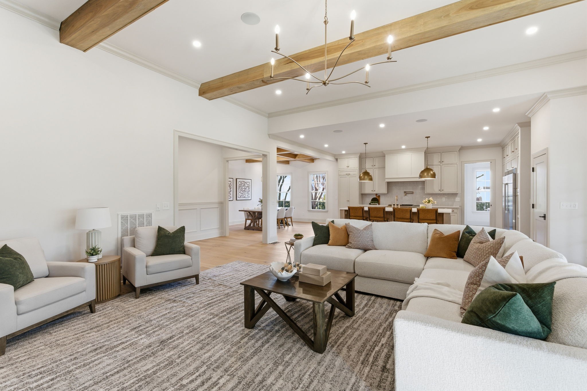 531 Midway Cir
