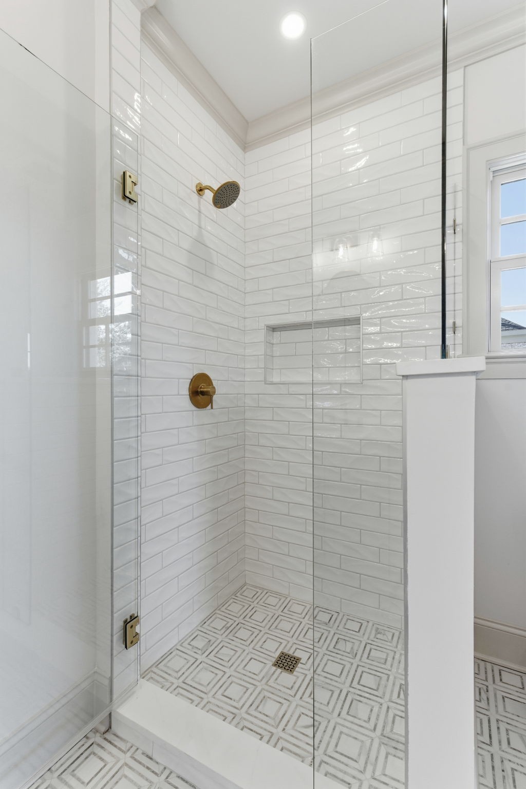 531 Midway Cir